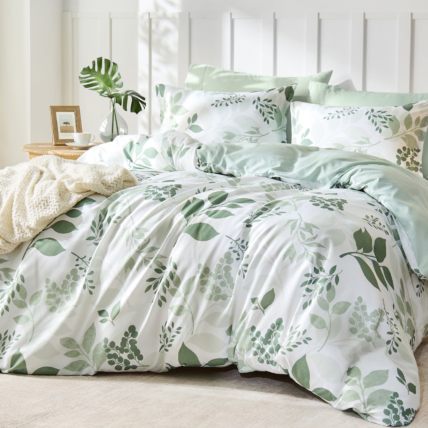 Premium Smooth Floral 3-Piece Duvet Cover Set