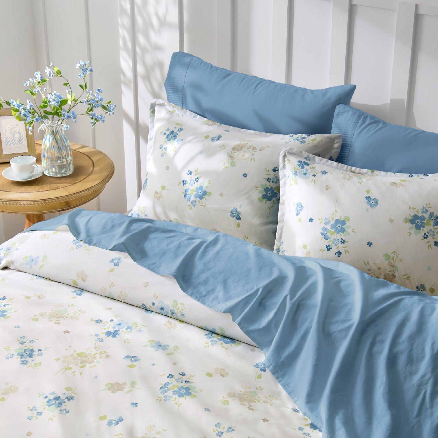 Premium Smooth Floral 3-Piece Duvet Cover Set