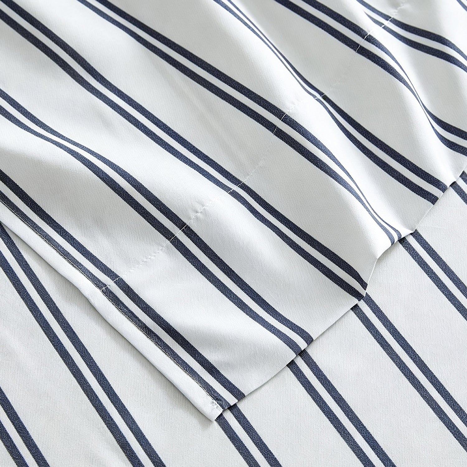 Litanika Striped Queen Size Sheet Set-Deep Pocket Fitted Sheet, Soft, Breathable, Wrinkle & Fade Resistant - 4 Piece
