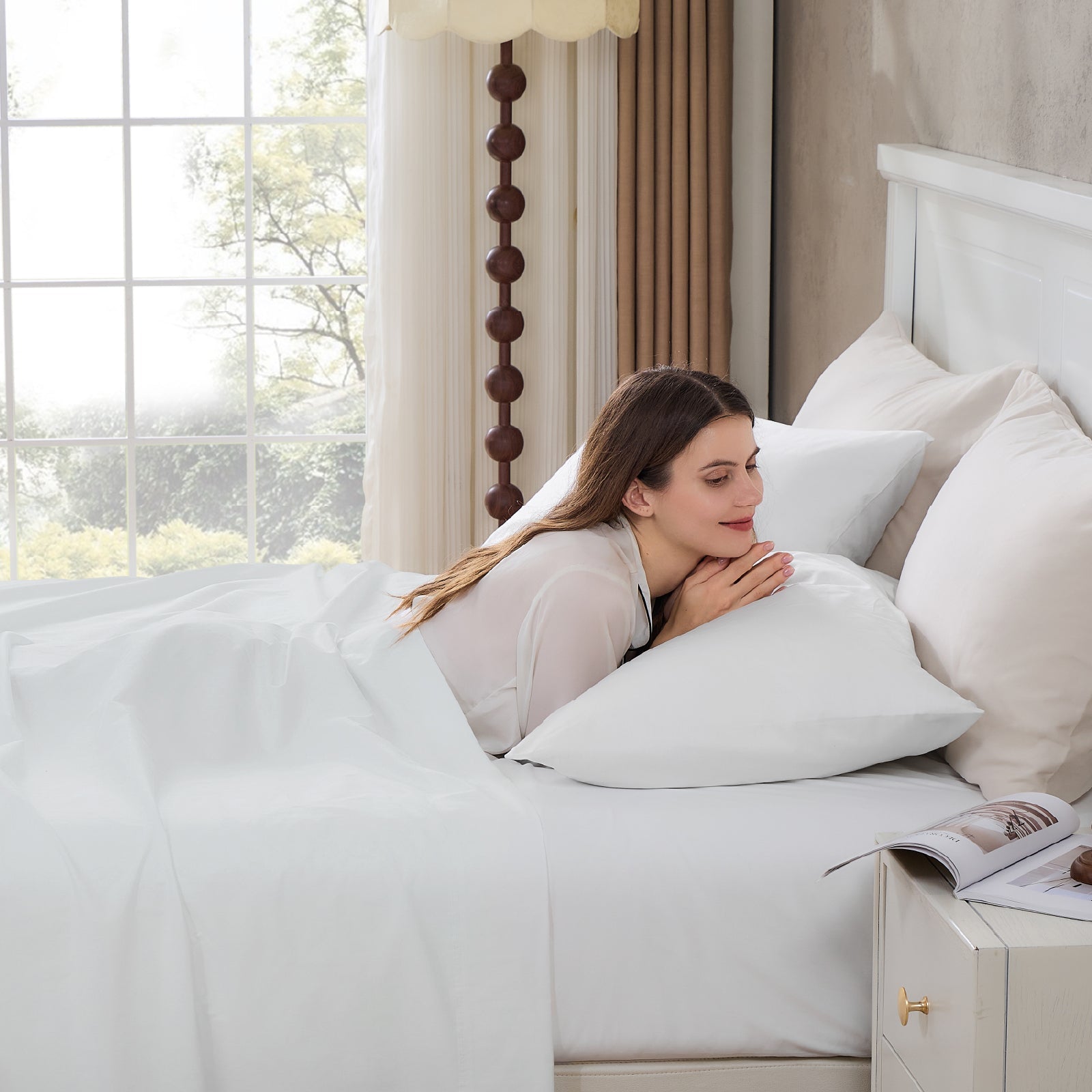 Litanika 100% cotton percale sheet set with smooth, crisp bedding fabric and a neatly folded design.