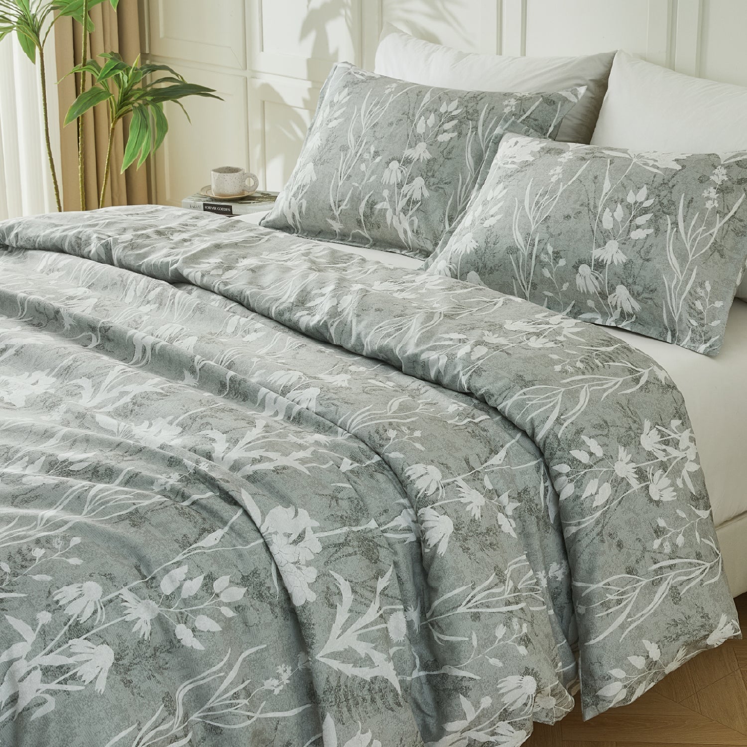 Botanical Floral 3-Piece Duvet Cover Set-Green & Grey