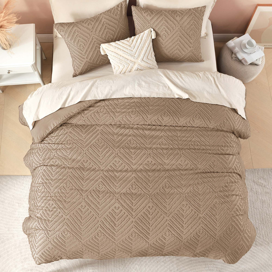 Tufted Boho Lightweight Fluffy 3 Pieces Comforter Set