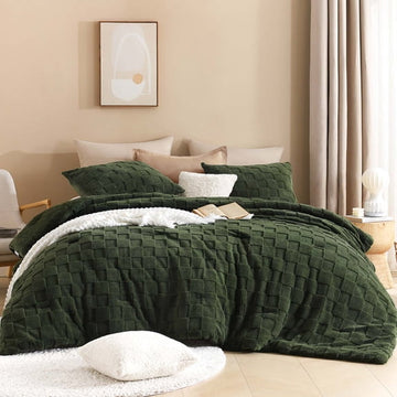 Litanika Checkered Plush Comforter 3 Piece Bedding Set, Fluffy Textured Bed Comforter with 2 Pillow Shams, All Season Warm Bedding for Bedroom