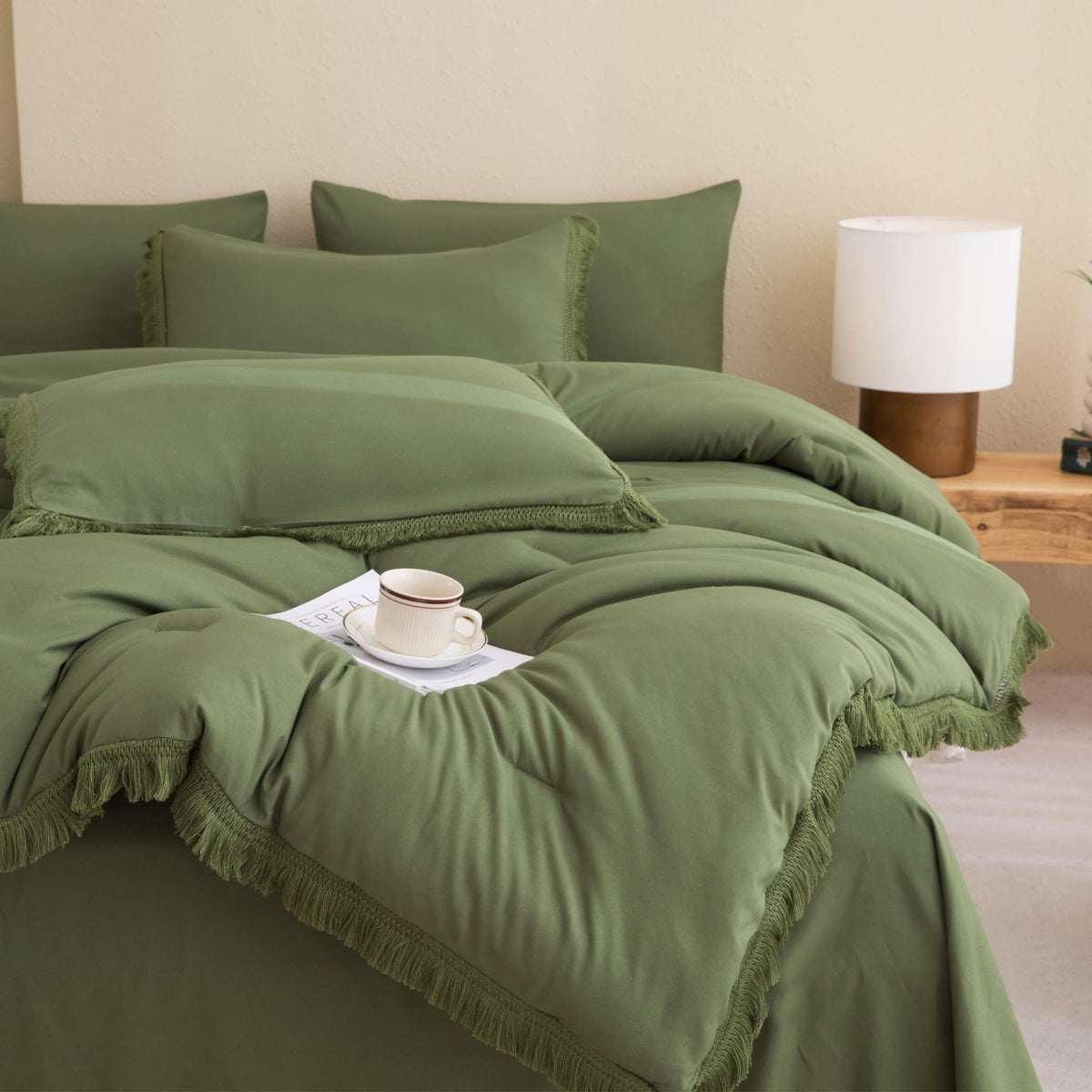 Andency Comforter Set - 7 Pieces Bed in a Bag Bedding Comforter Sets, All Season Soft Lightweight Boho Tassel Bed Set with Comforter, Sheets, Pillowcases & Shams - LITANIKA