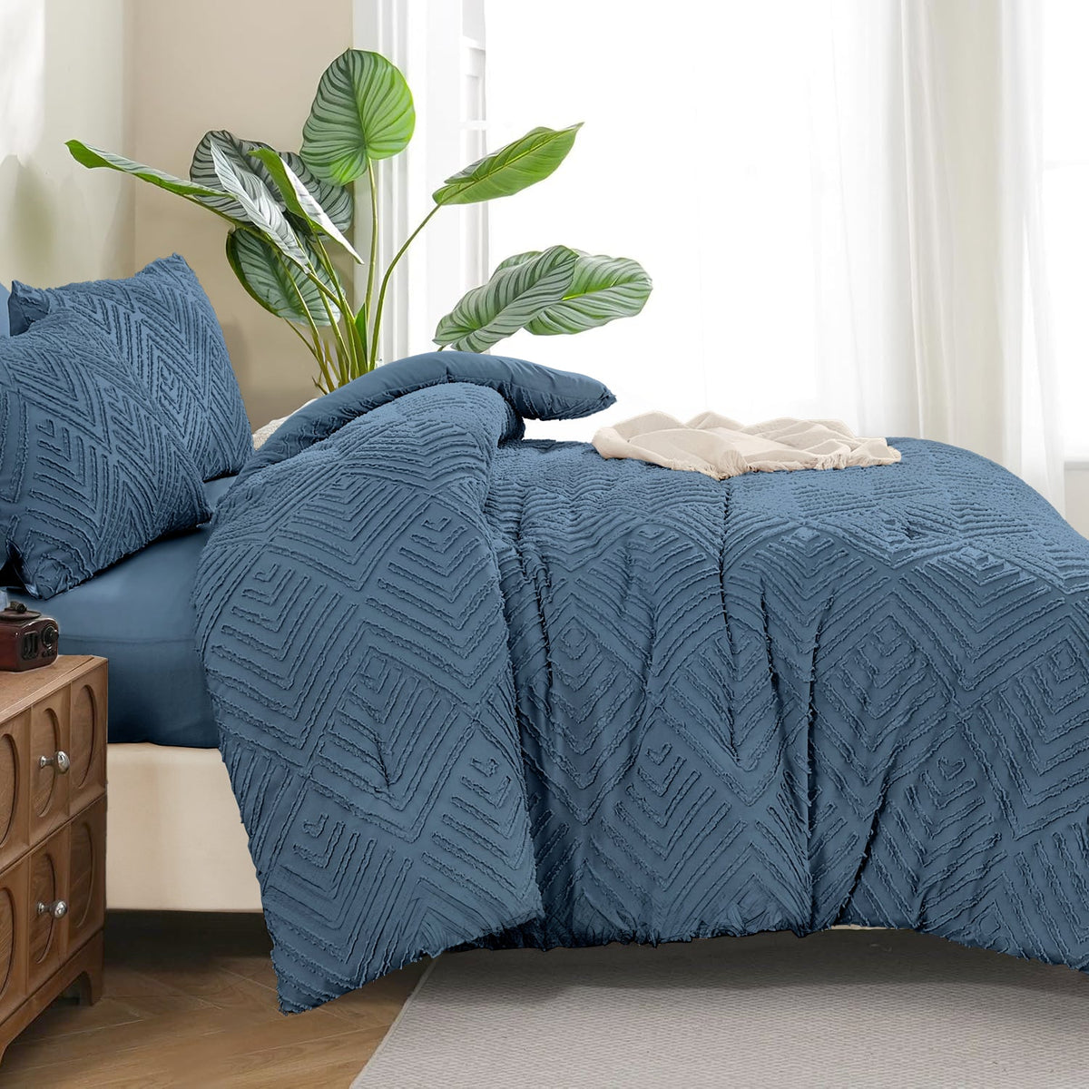 ANGENIA Comforter Sets - 7 Pieces Bed in a Bag Soft Fluffy Bedding Comforter Sets, All Season Boho Tufted Bed Set with Comforter, Sheets, Pillowcases & Shams - LITANIKA