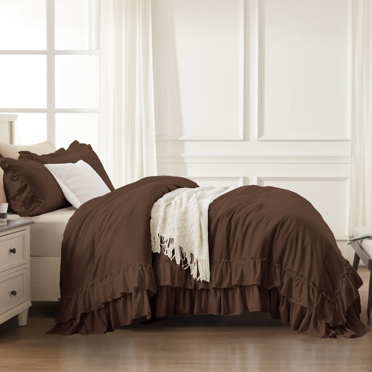 ANGENIA Ruffle Comforter Sets, 3 Pieces Farmhouse Vintage Comforter Sets for Bed, All Season Soft Cozy Fluffy Shabby Chic Bed Set - LITANIKA