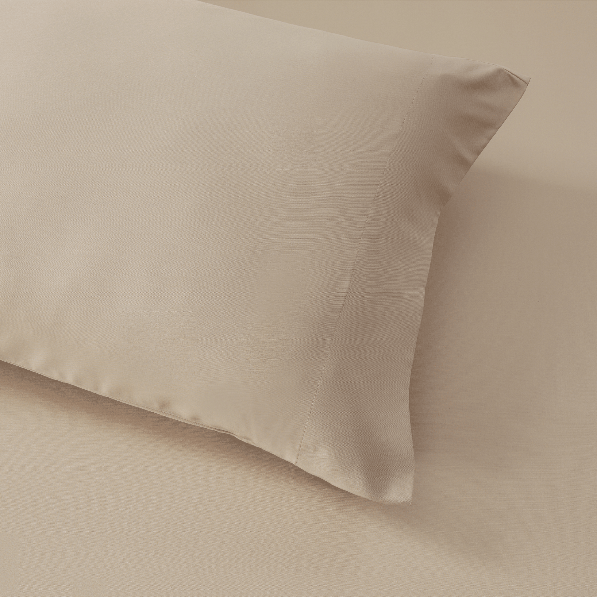 Litanika bamboo viscose soft bedding sheets set with smooth, silky texture and natural bamboo fiber appearance.