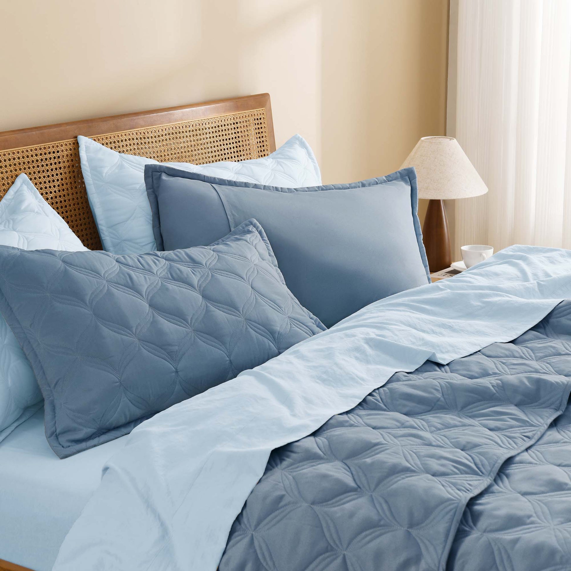 Bedspreads & Coverlets 3 Pieces Quilt Set - LITANIKA