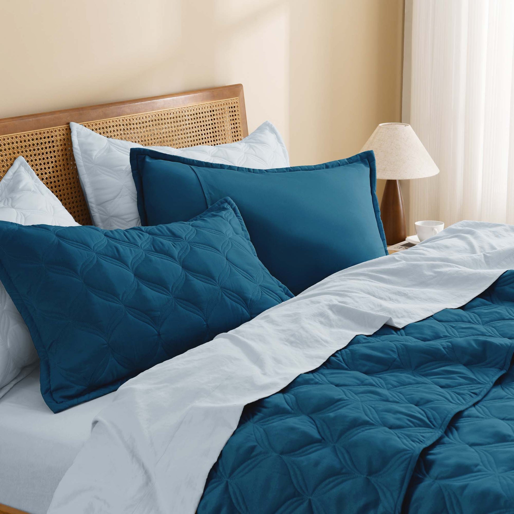 Bedspreads & Coverlets 3 Pieces Quilt Set - LITANIKA