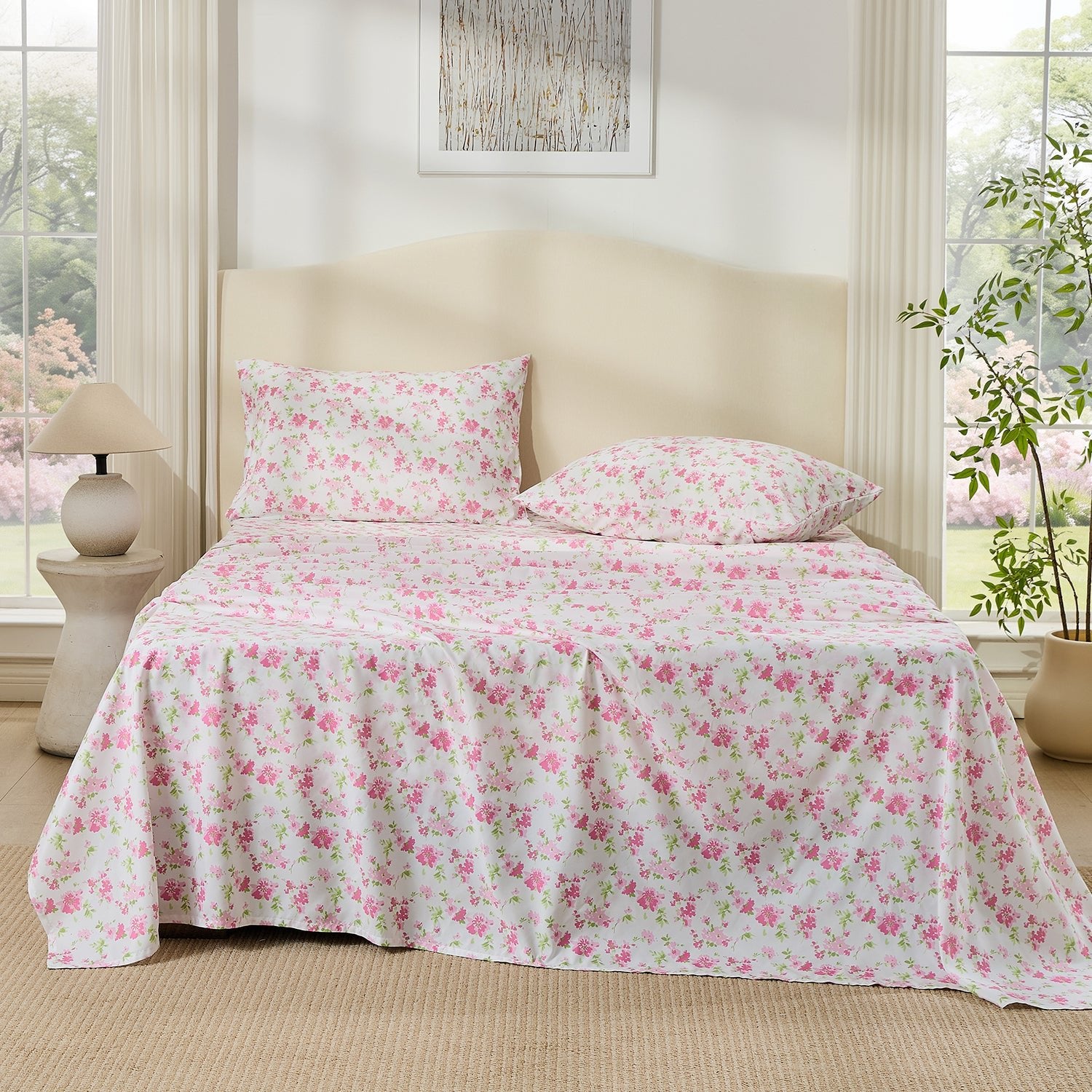 Litanika Blossom Light Floral 4-piece bedding sheet set with pastel floral pattern on soft fabric