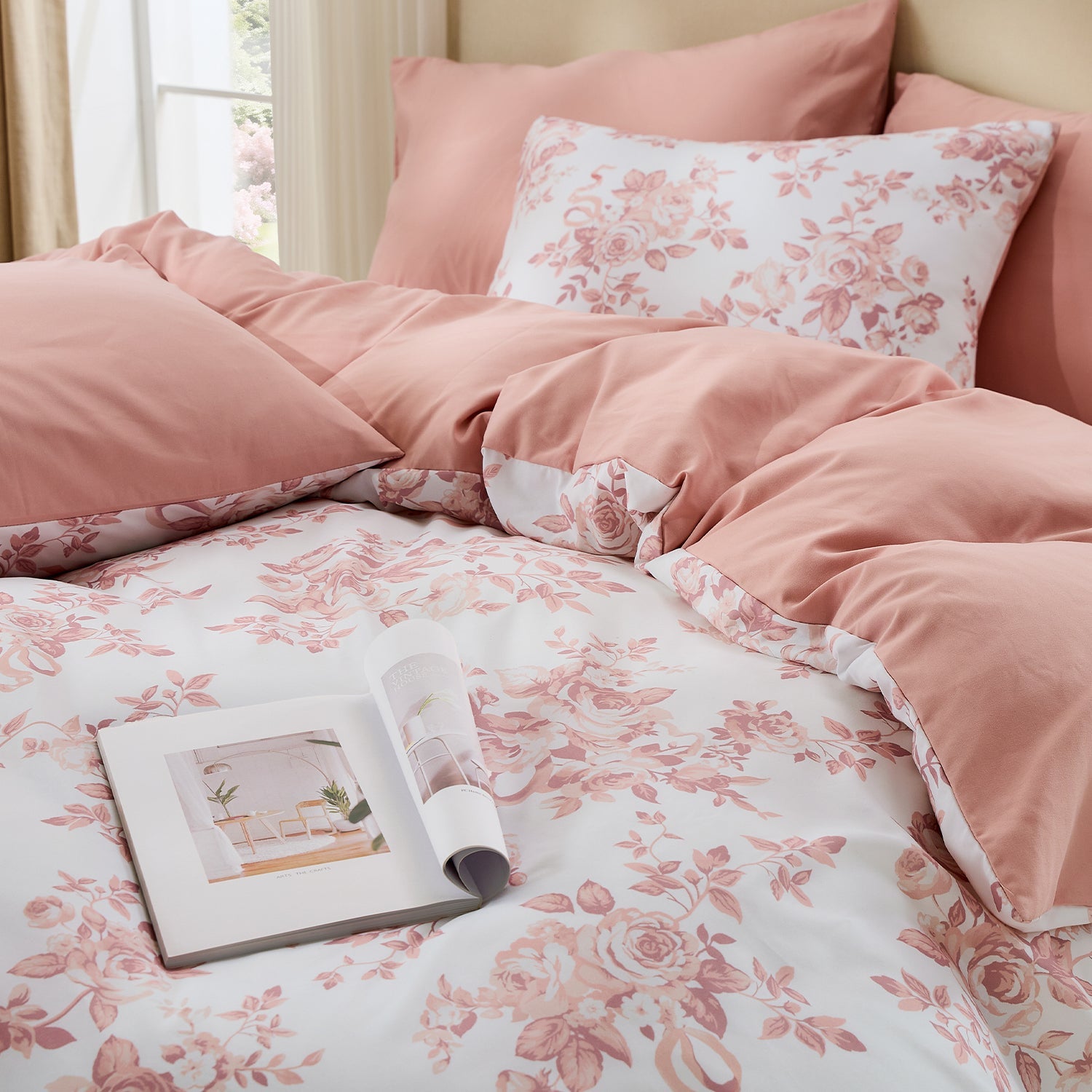 Litanika Botanical Floral 3-piece duvet cover set with botanical and floral print, includes duvet cover and matching pillow shams.