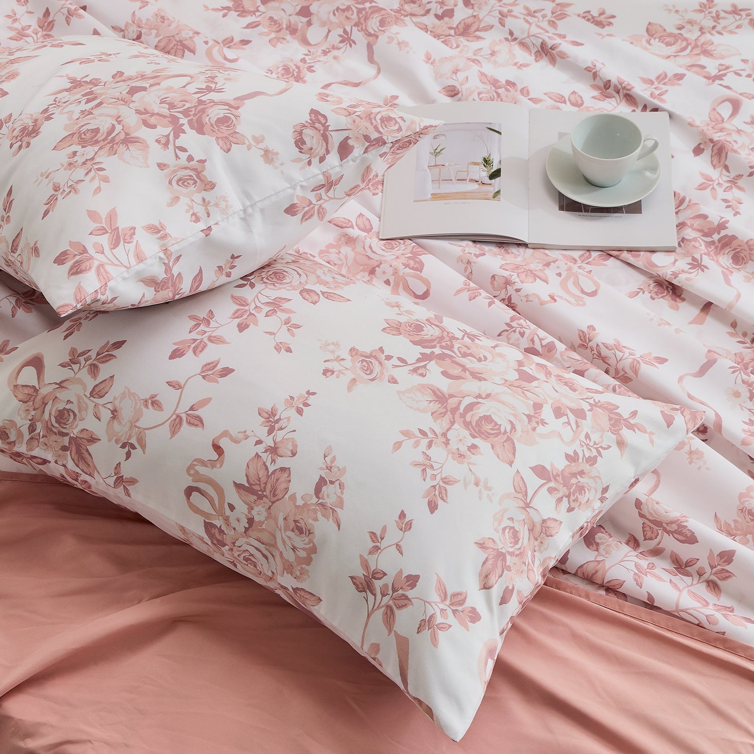Litanika botanical floral 4-piece bedding sheet set with colorful floral patterns on soft fabric.