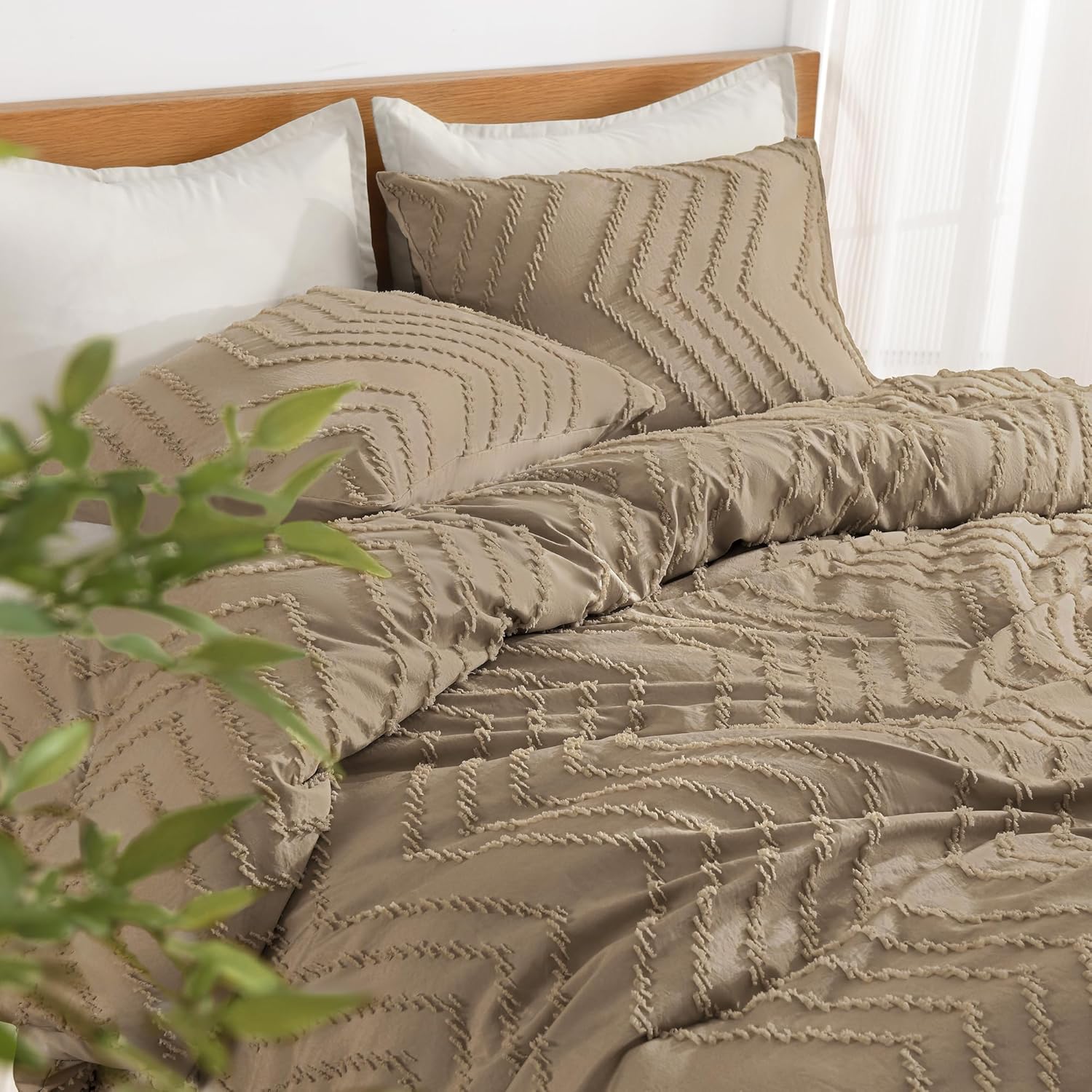 Litanika Cozy Bedding 3-Piece Chevron Comforter Set with matching pillow shams in soft, stylish bedding for a cozy bedroom look