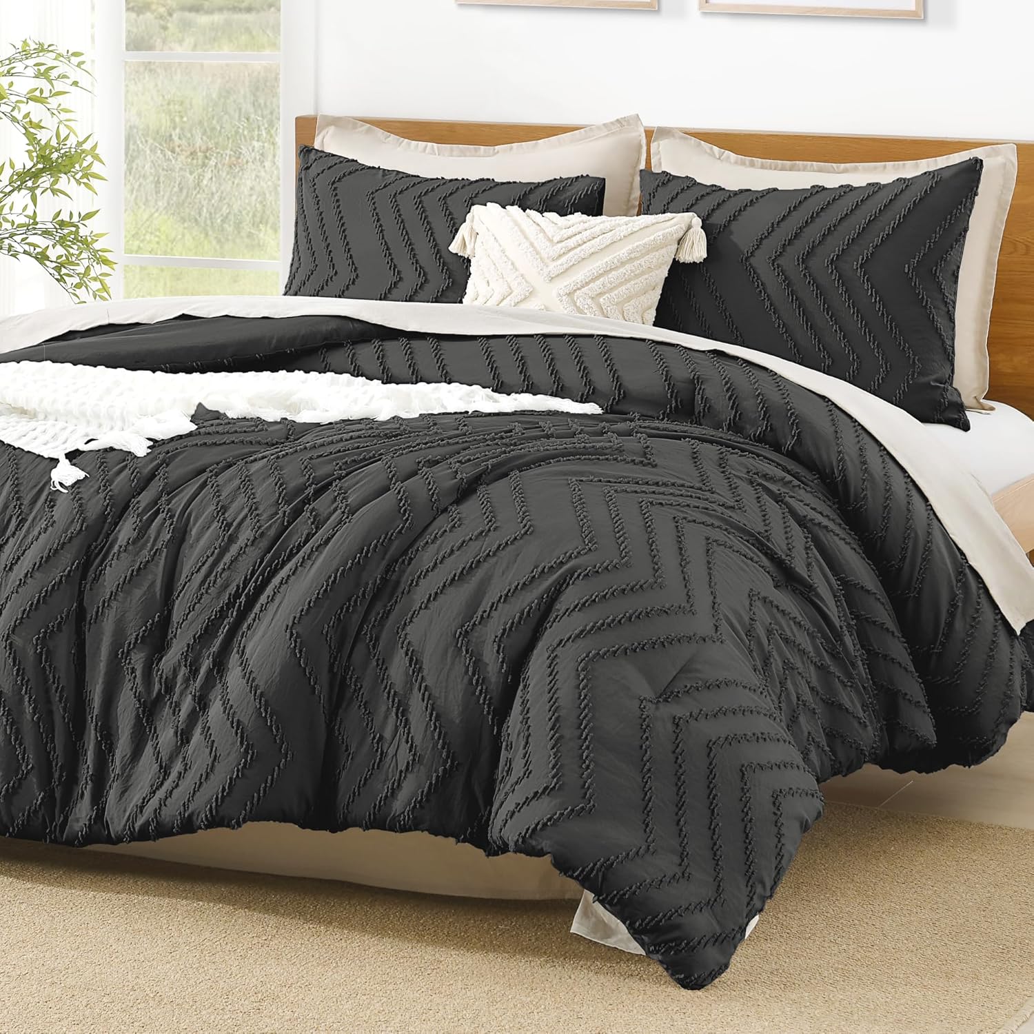 Litanika Cozy Bedding 3-Piece Chevron Comforter Set with matching pillow shams and duvet cover in soft, stylish fabric.
