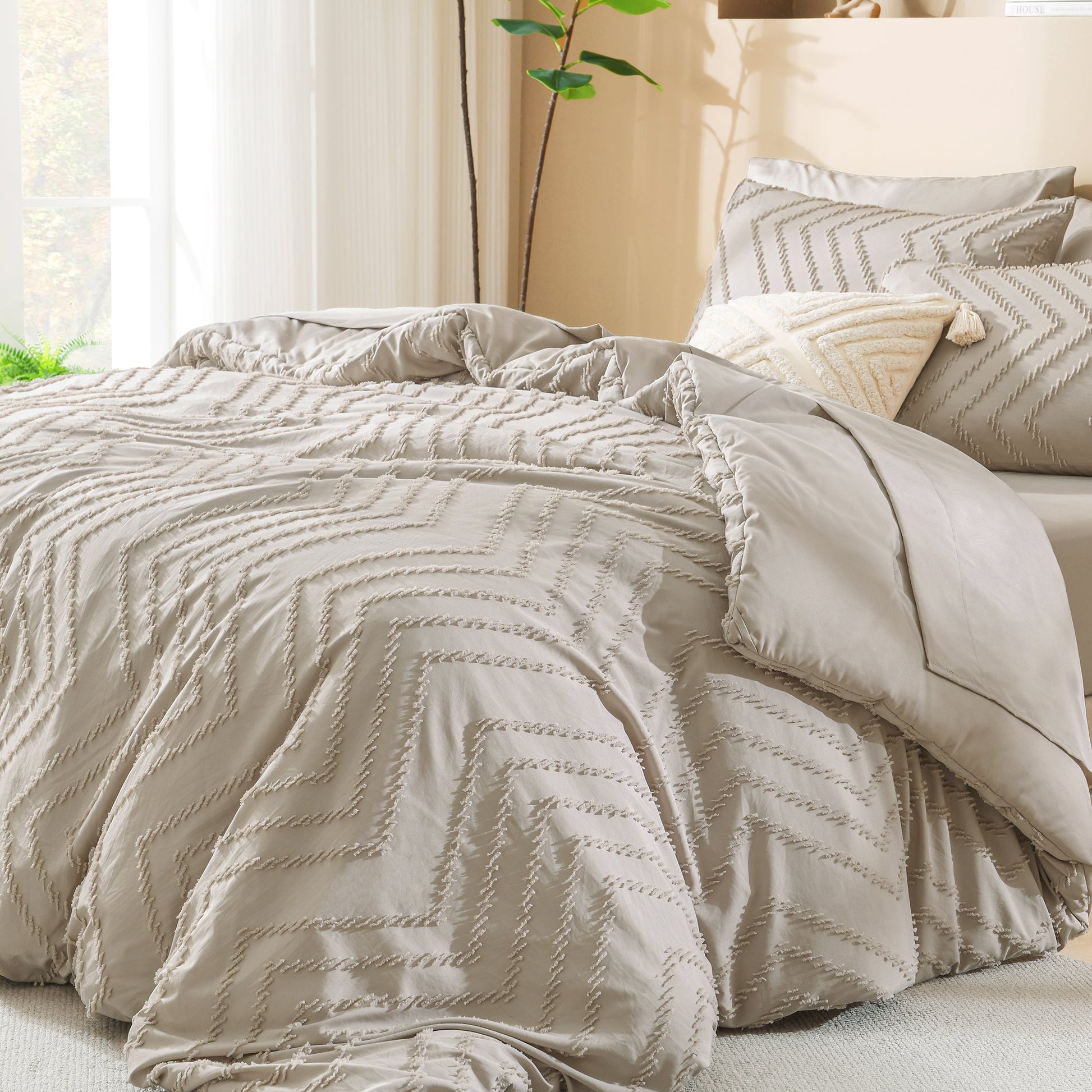 Cozy Bedding 7 Pieces Chevron Comforter Set - LITANIKA