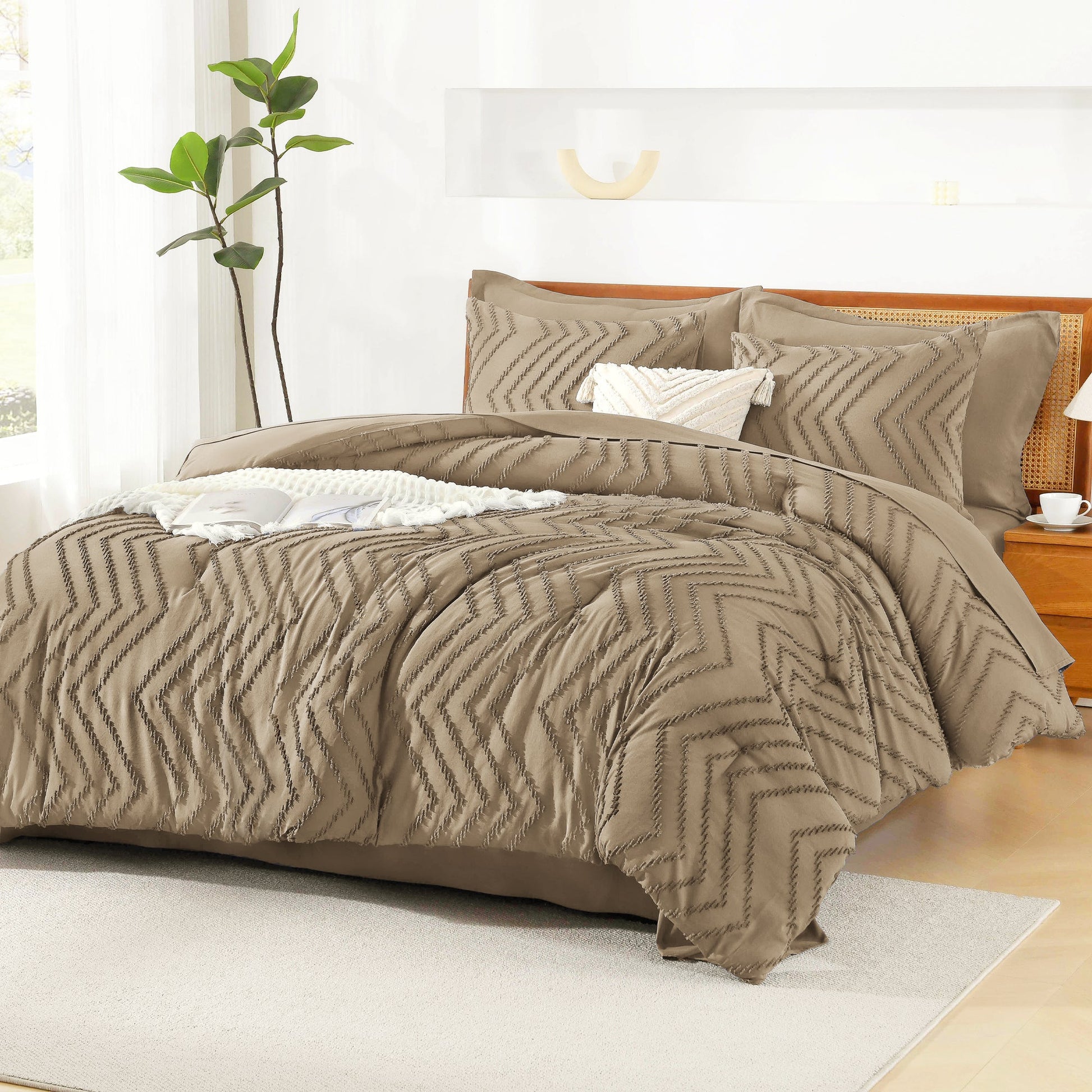 Cozy Bedding 7 Pieces Chevron Comforter Set - LITANIKA