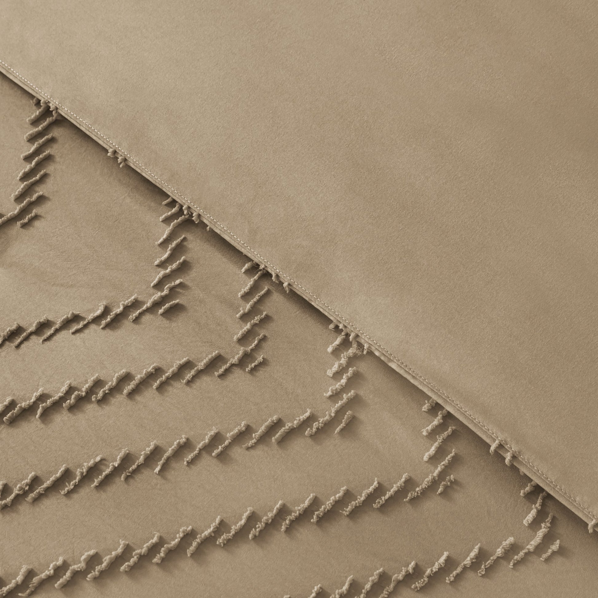 Cozy Bedding 7 Pieces Chevron Comforter Set - LITANIKA