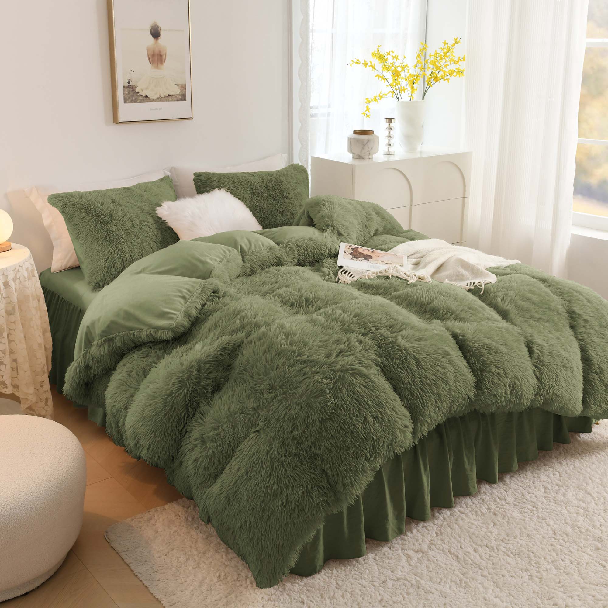 Litanika fluffy plush velvet comforter set in soft beige, featuring a shaggy texture with two matching pillows.