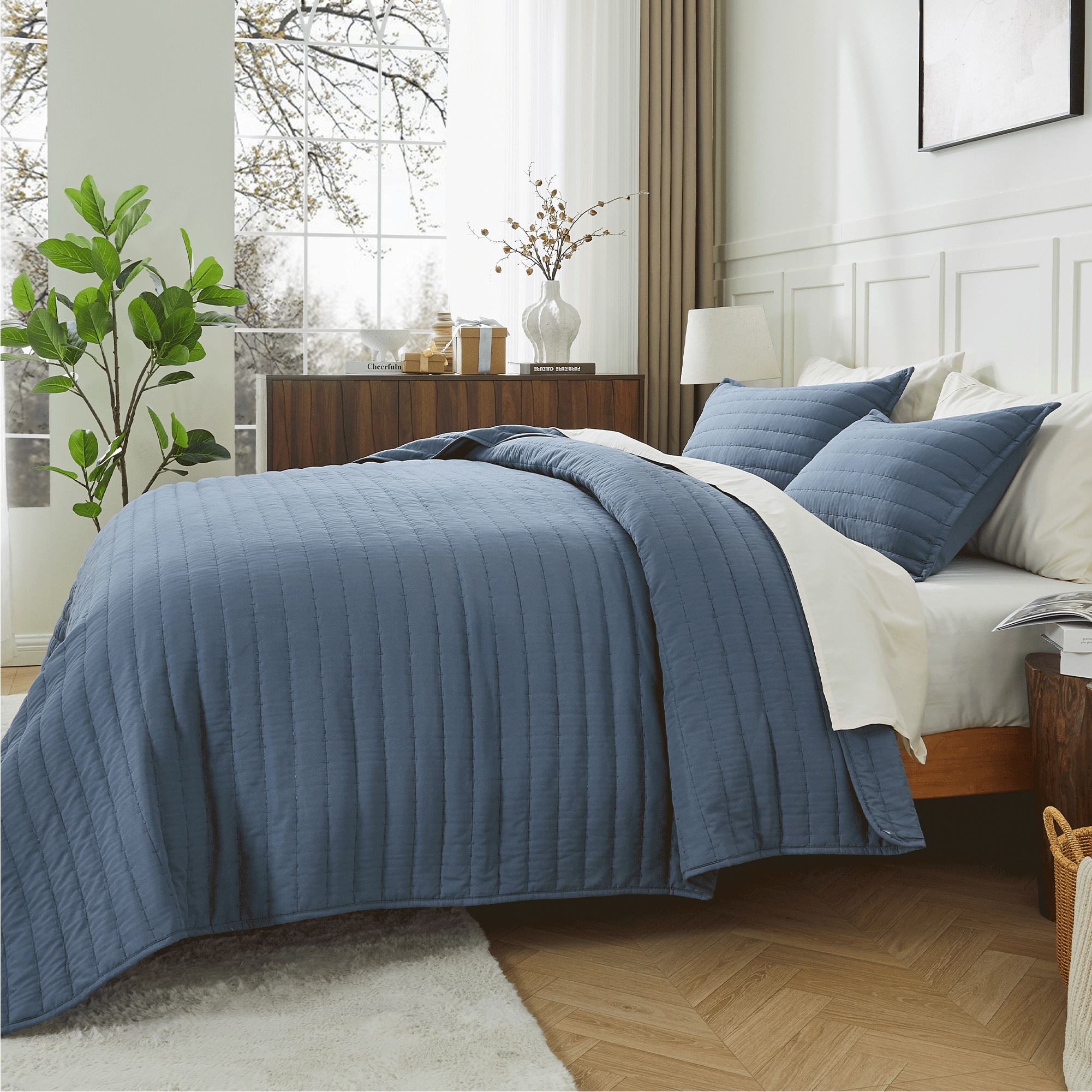 Lightweight Quilted Bedspread & Coverlet 3 Pieces Quilt Set - LITANIKA