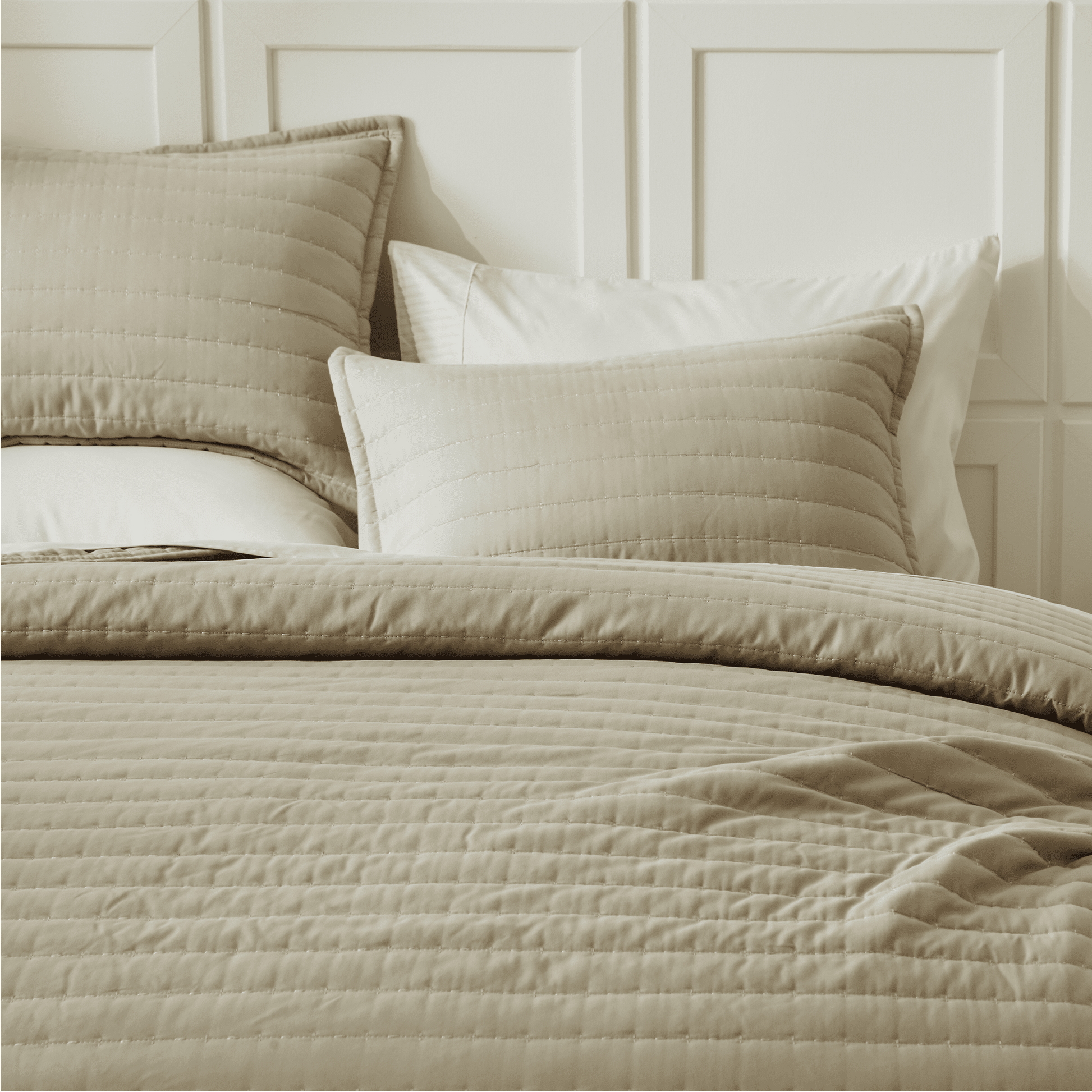 Lightweight Quilted Bedspread & Coverlet 3 Pieces Quilt Set - LITANIKA