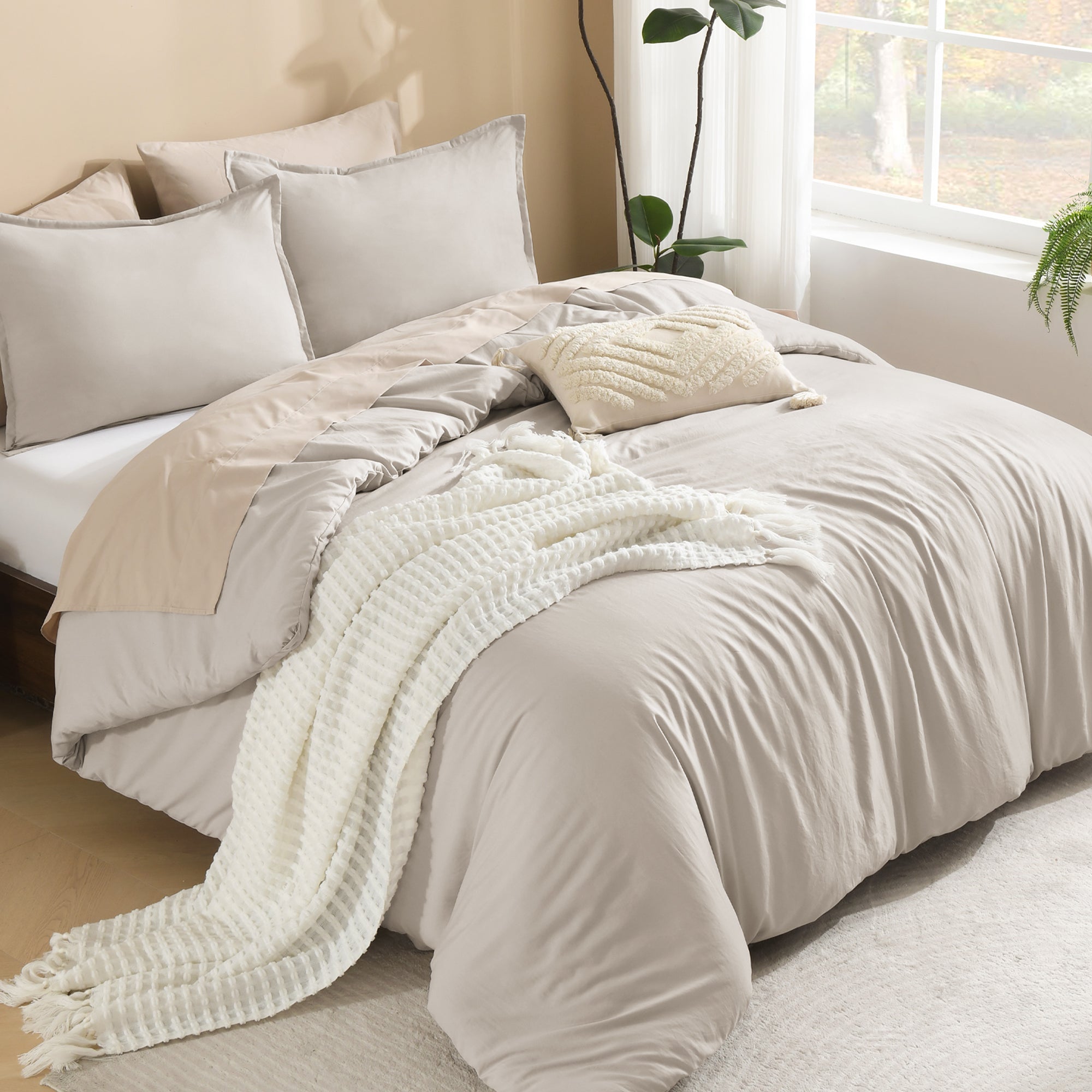 Lightweight Solid Down Alternative 3 Pieces Comforters Sets - LITANIKA