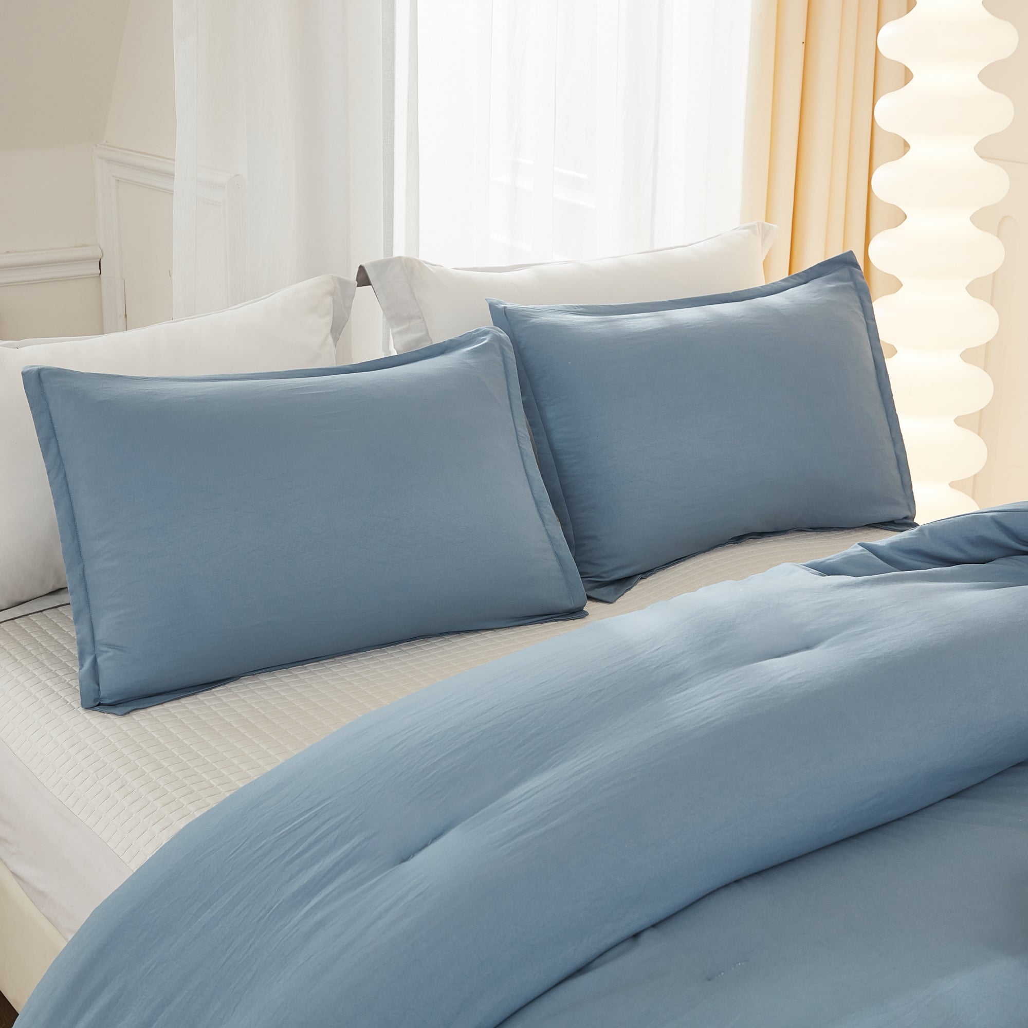 Lightweight Solid Down Alternative 3 Pieces Comforters Sets - LITANIKA