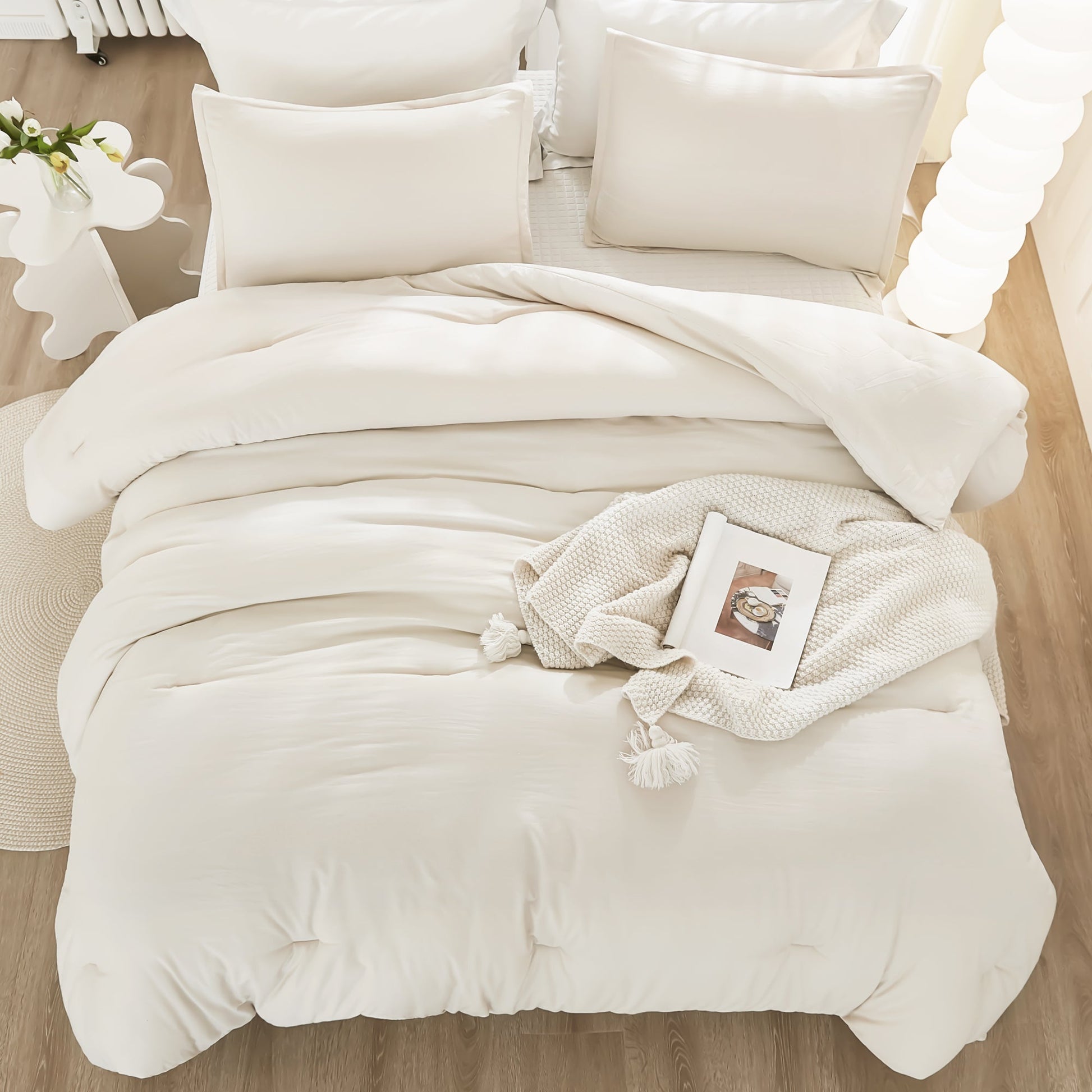 Lightweight Solid Down Alternative 3 Pieces Comforters Sets - LITANIKA