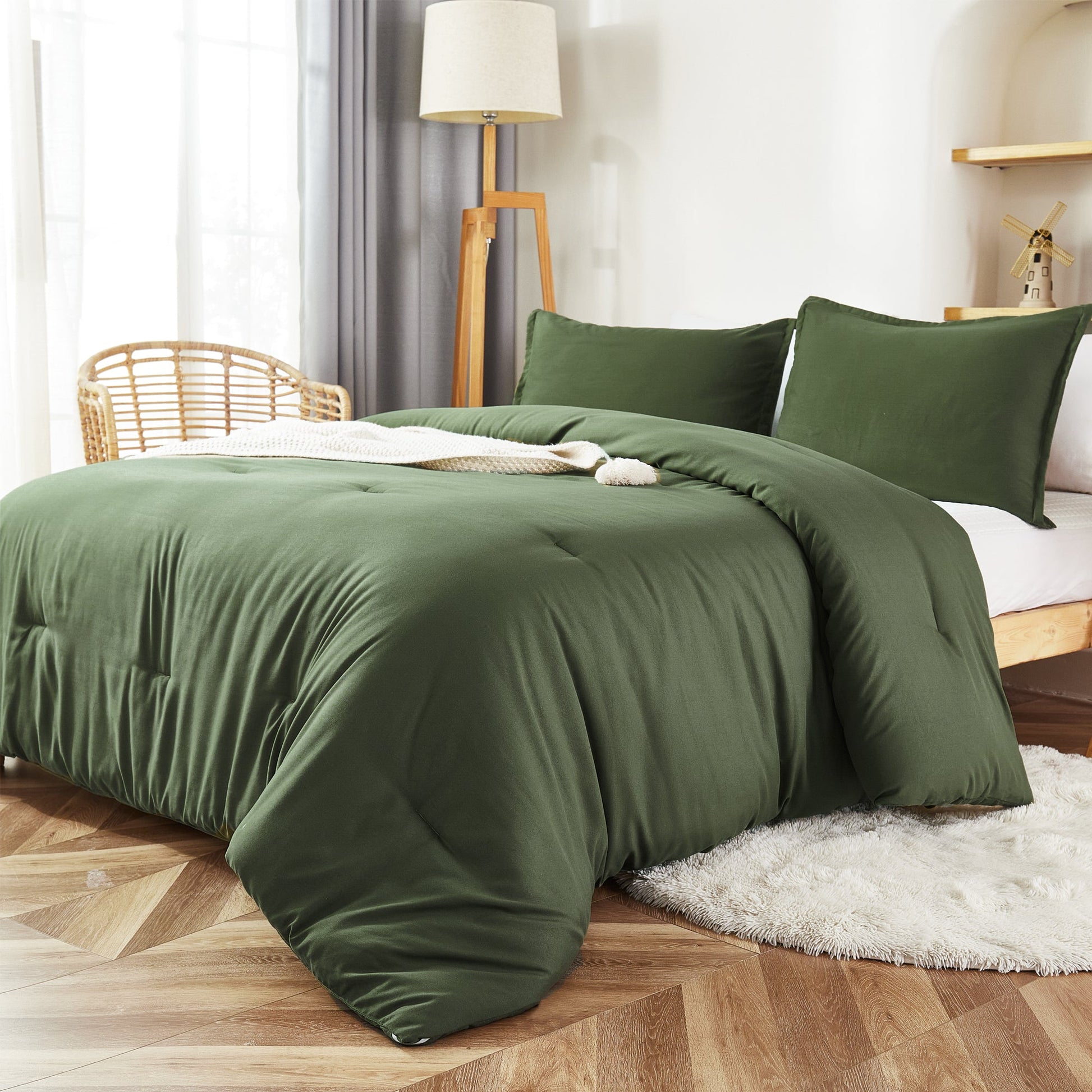 Lightweight Solid Down Alternative 3 Pieces Comforters Sets - LITANIKA