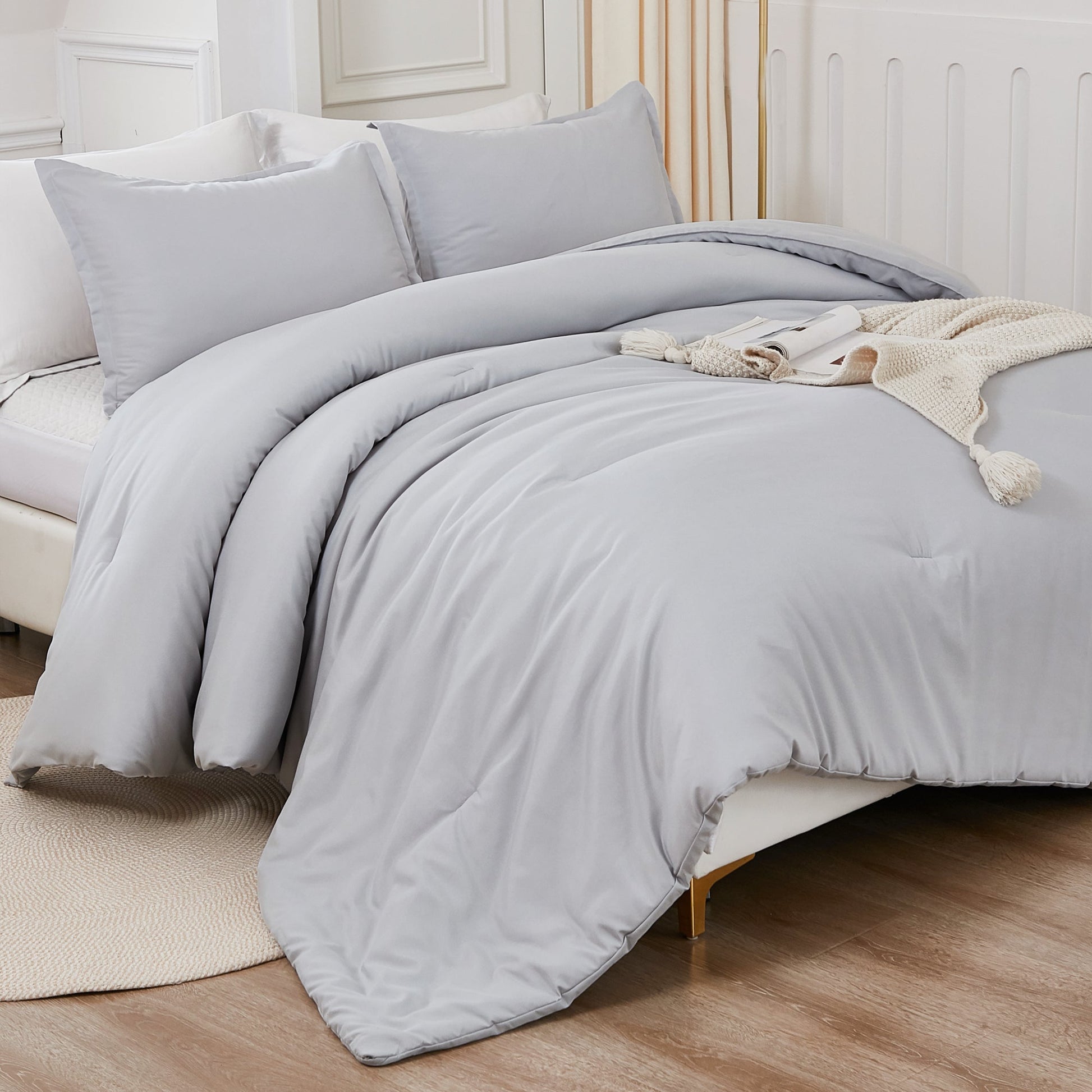 Lightweight Solid Down Alternative 3 Pieces Comforters Sets - LITANIKA