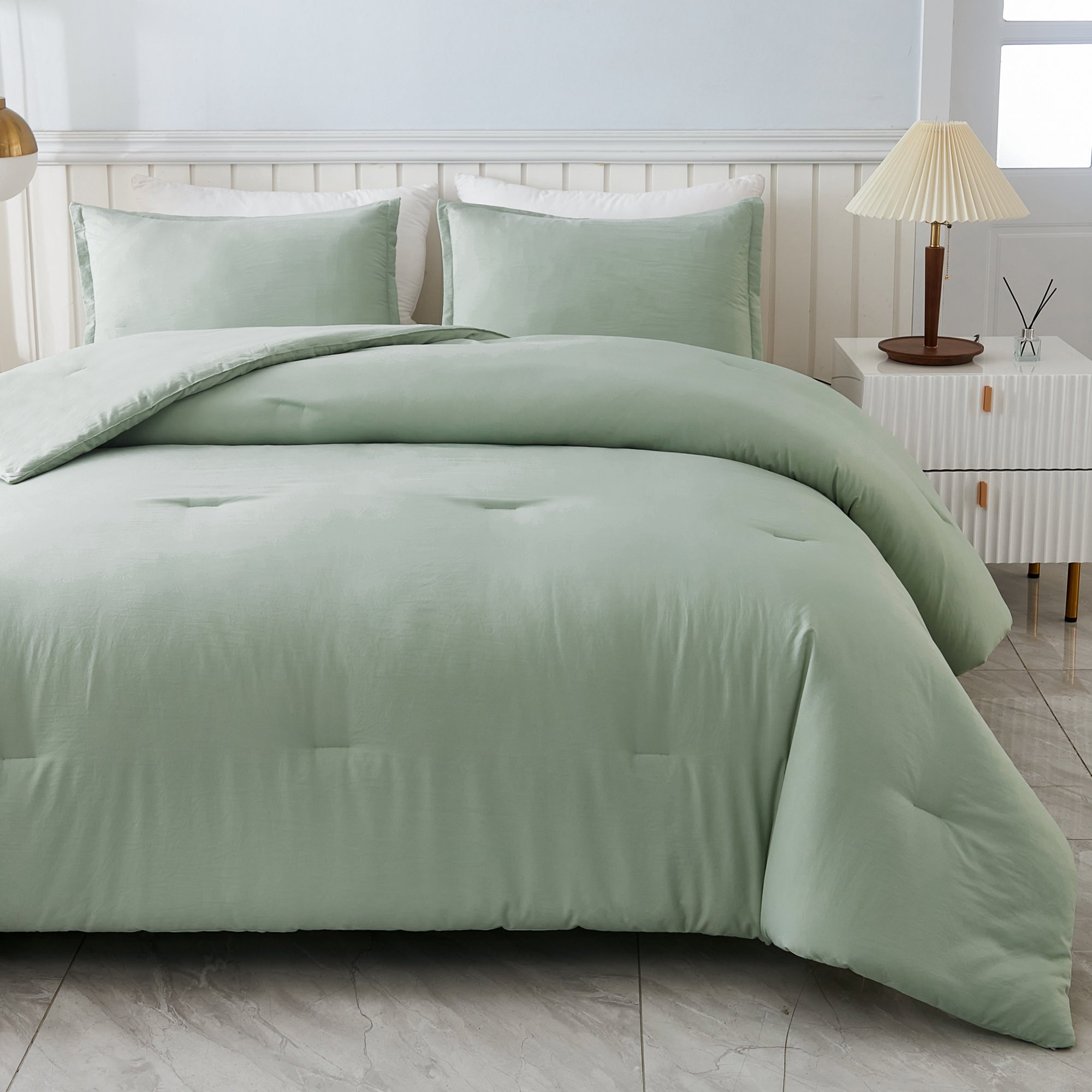 Lightweight Solid Down Alternative 3 Pieces Comforters Sets - LITANIKA