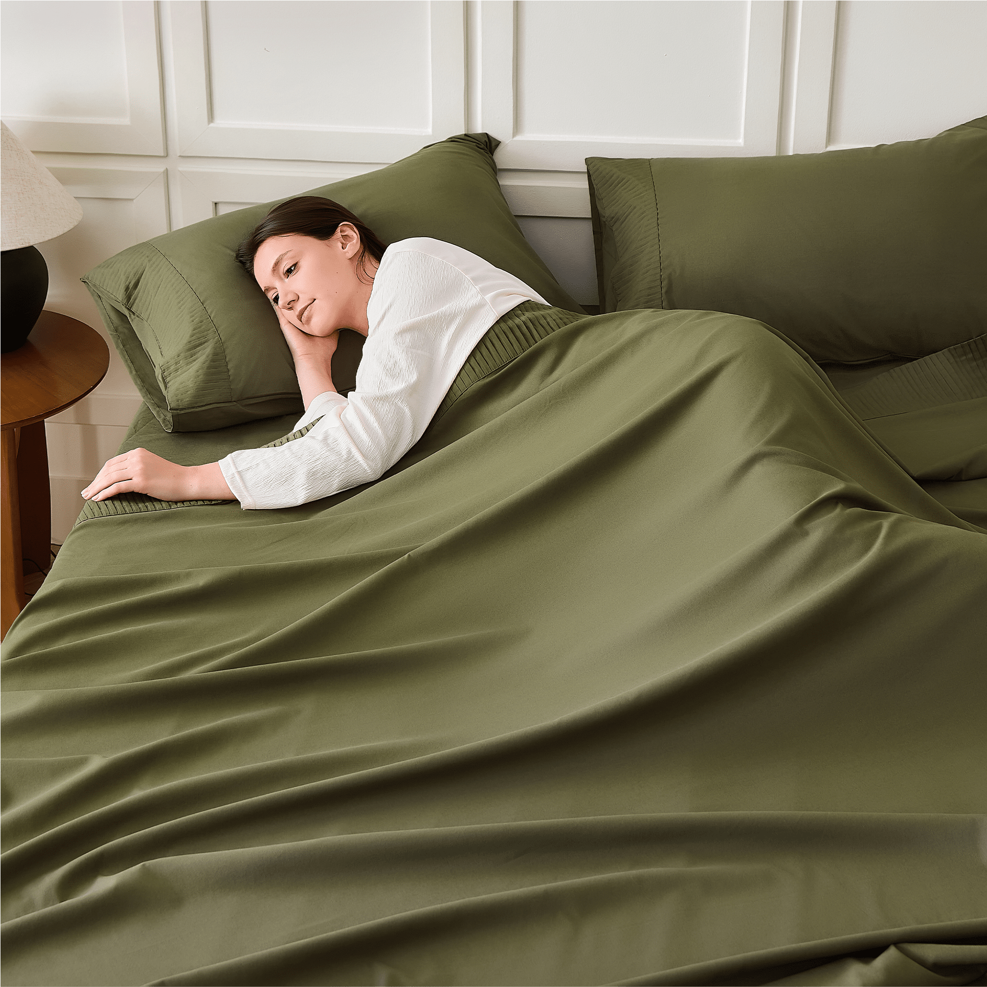 Luxury Breathable & Cooling Super Soft 4 Pieces Sheets Set - LITANIKA