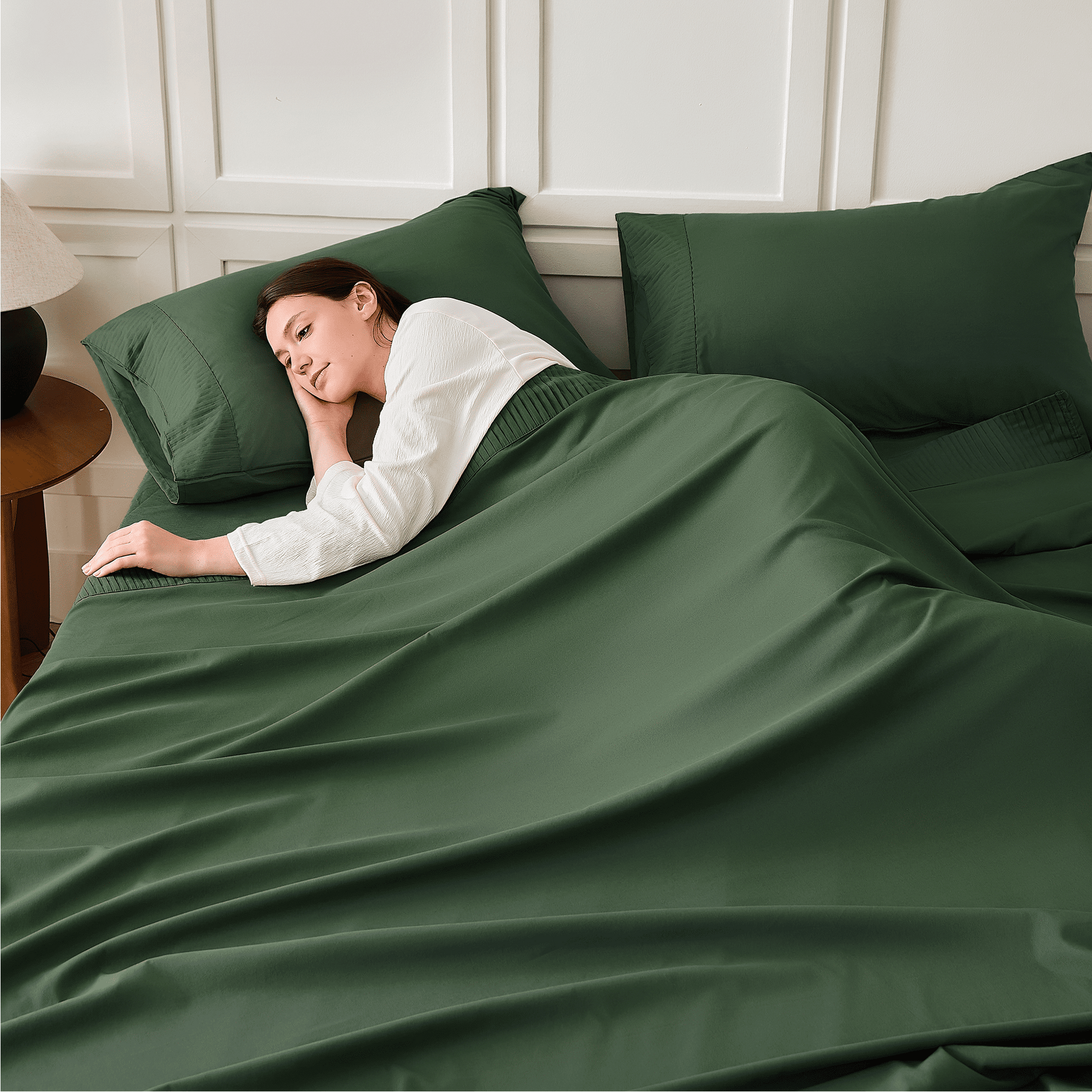 Luxury Breathable & Cooling Super Soft 4 Pieces Sheets Set - LITANIKA