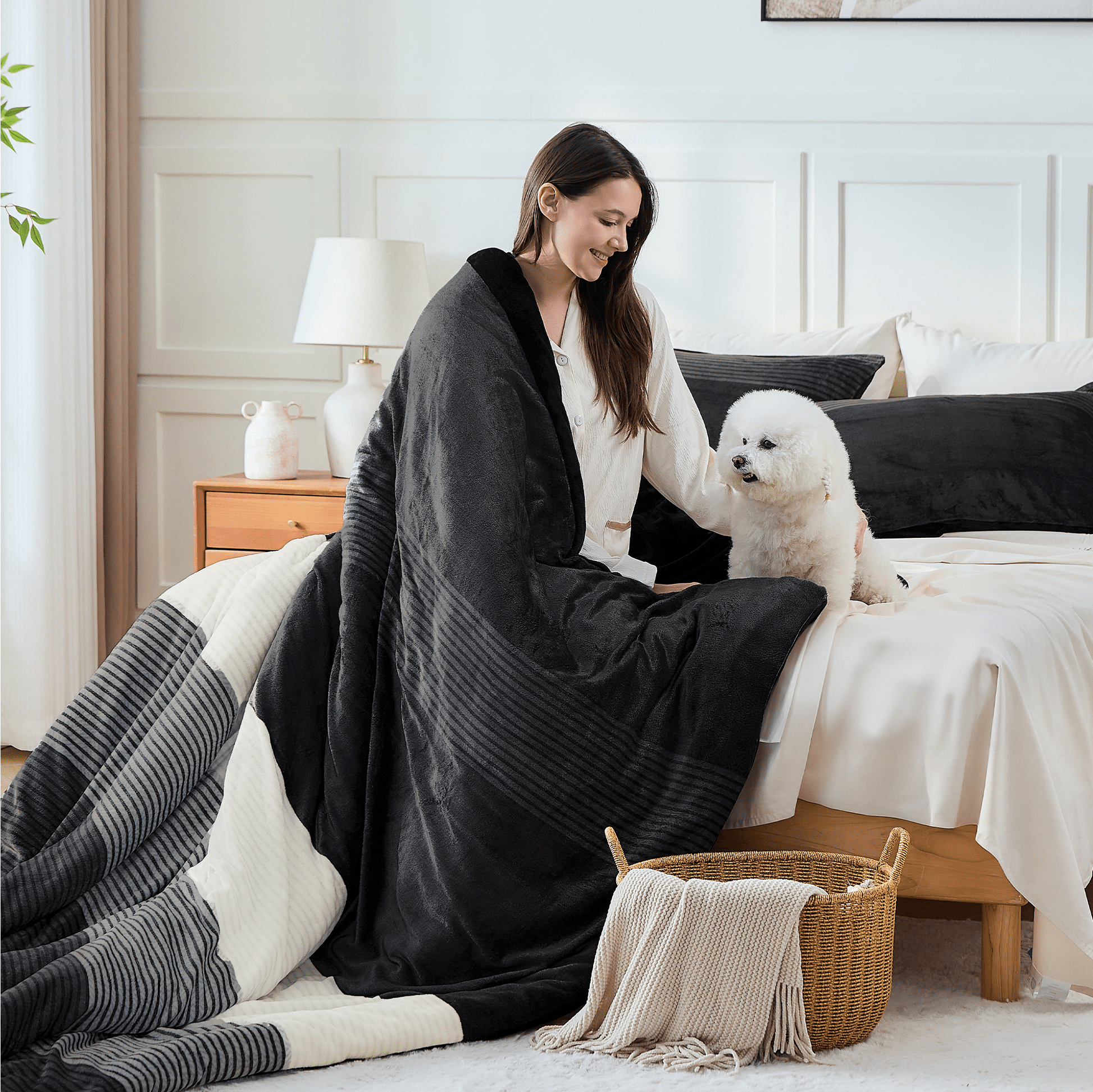 Luxury Soft Plush Fuzzy Stripe Comforter Sets - LITANIKA