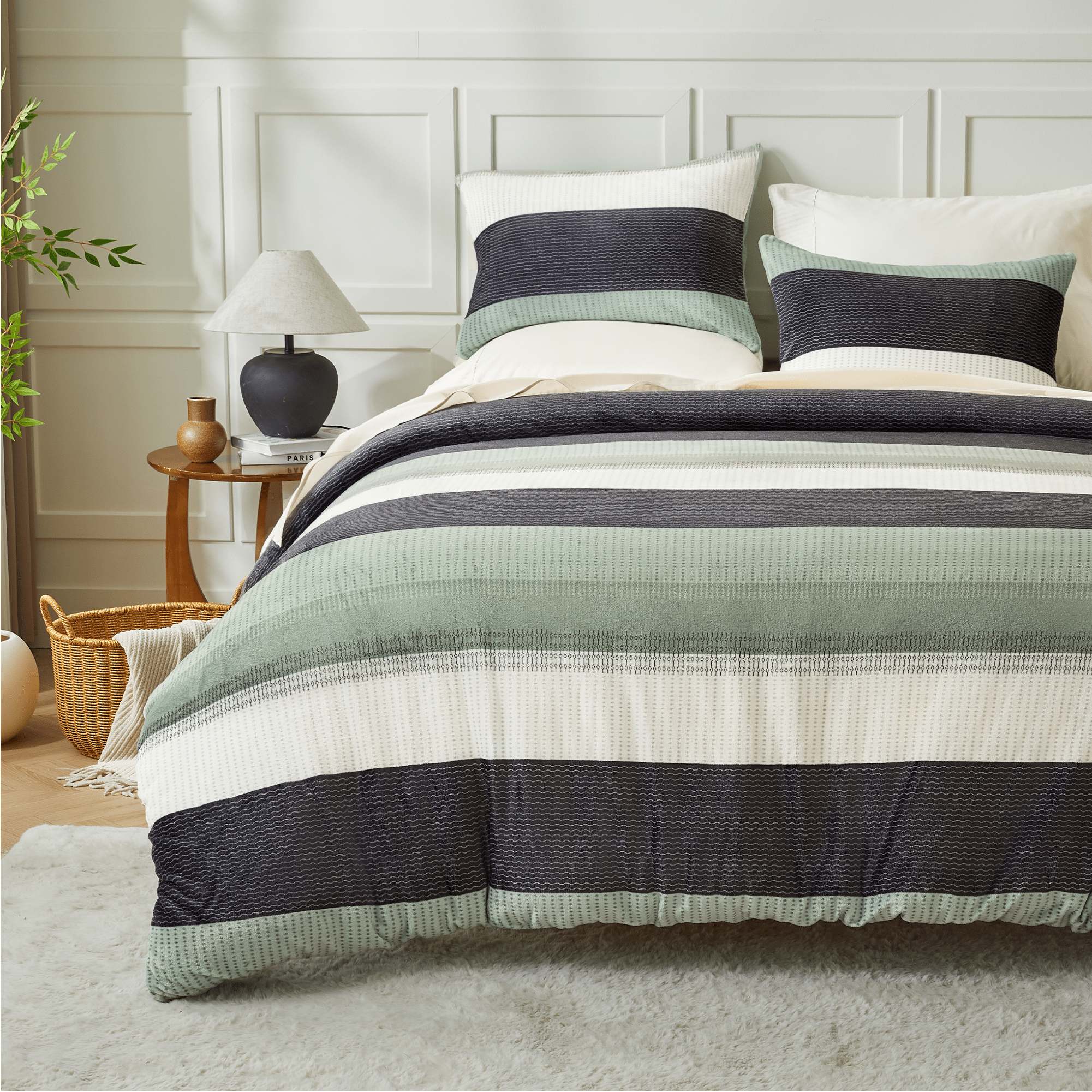 Luxury Soft Plush Fuzzy Stripe Comforter Sets - LITANIKA