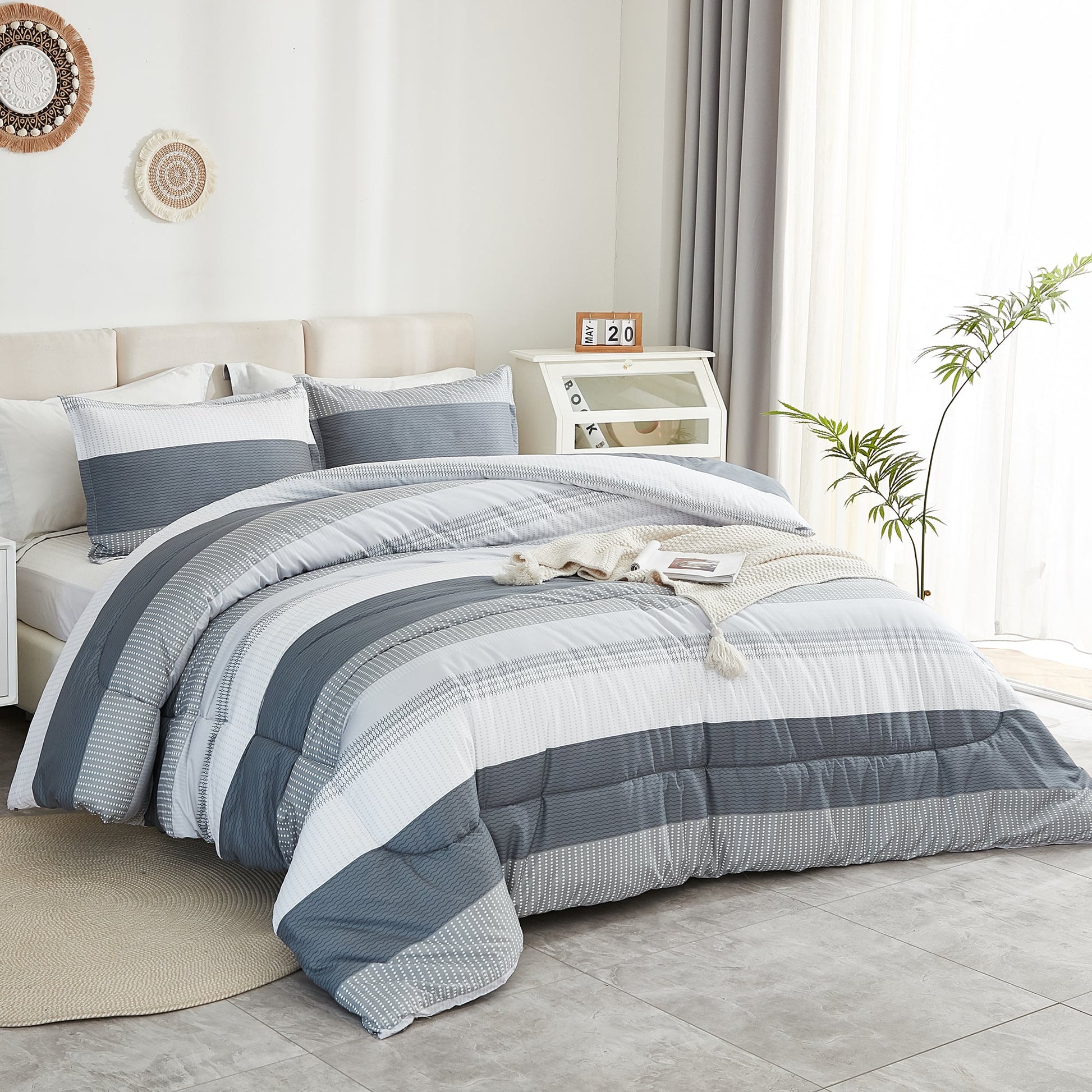 Multicolor Stripe Lightweight Down Alternative 3 Pieces Comforter Set - LITANIKA