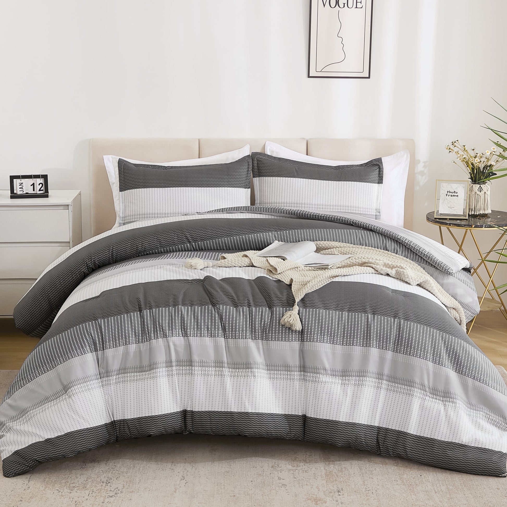 Multicolor Stripe Lightweight Down Alternative 3 Pieces Comforter Set - LITANIKA