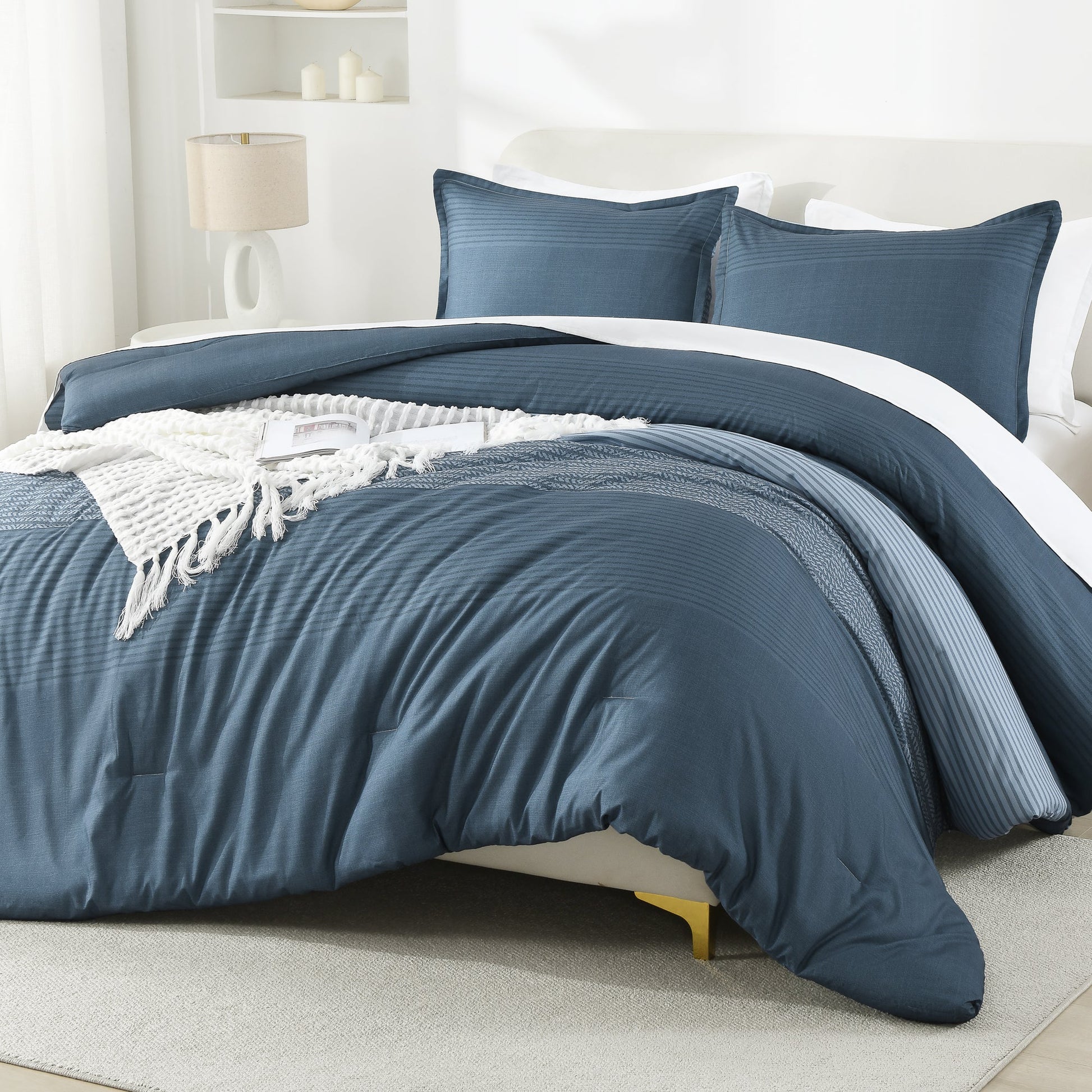 Multicolor Stripe Lightweight Down Alternative 3 Pieces Comforter Set - LITANIKA