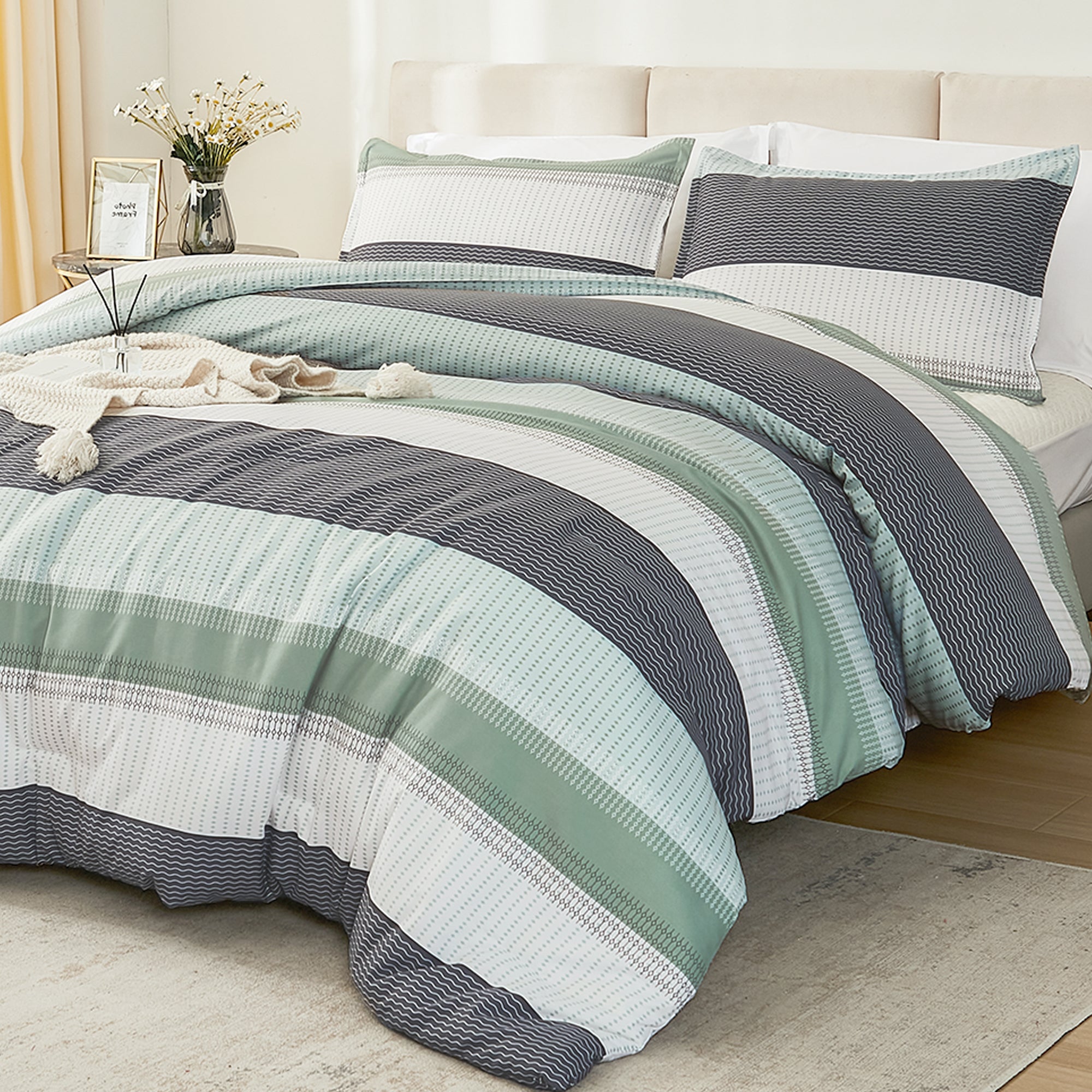 Multicolor Stripe Lightweight Down Alternative 3 Pieces Comforter Set - LITANIKA
