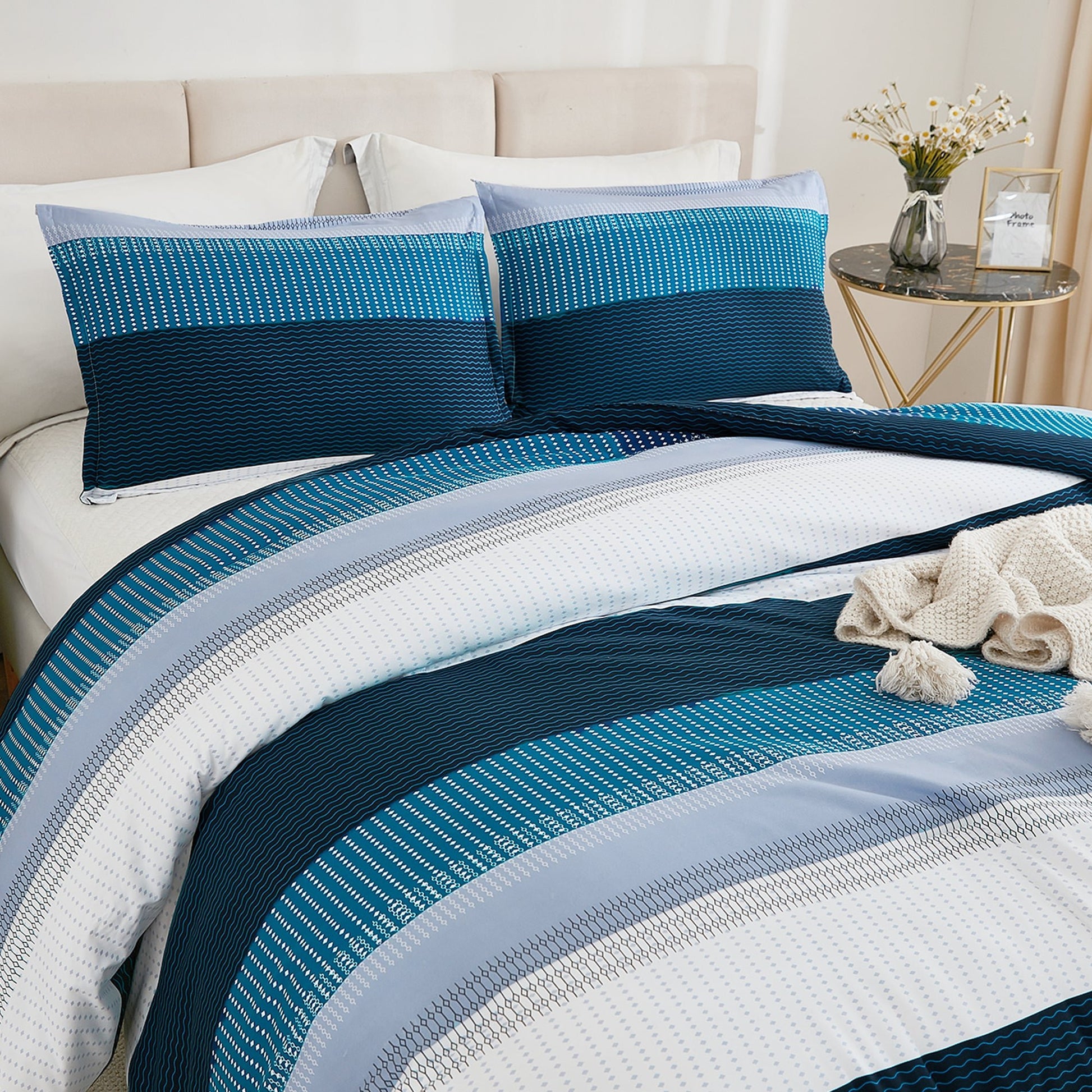 Multicolor Stripe Lightweight Down Alternative 3 Pieces Comforter Set - LITANIKA