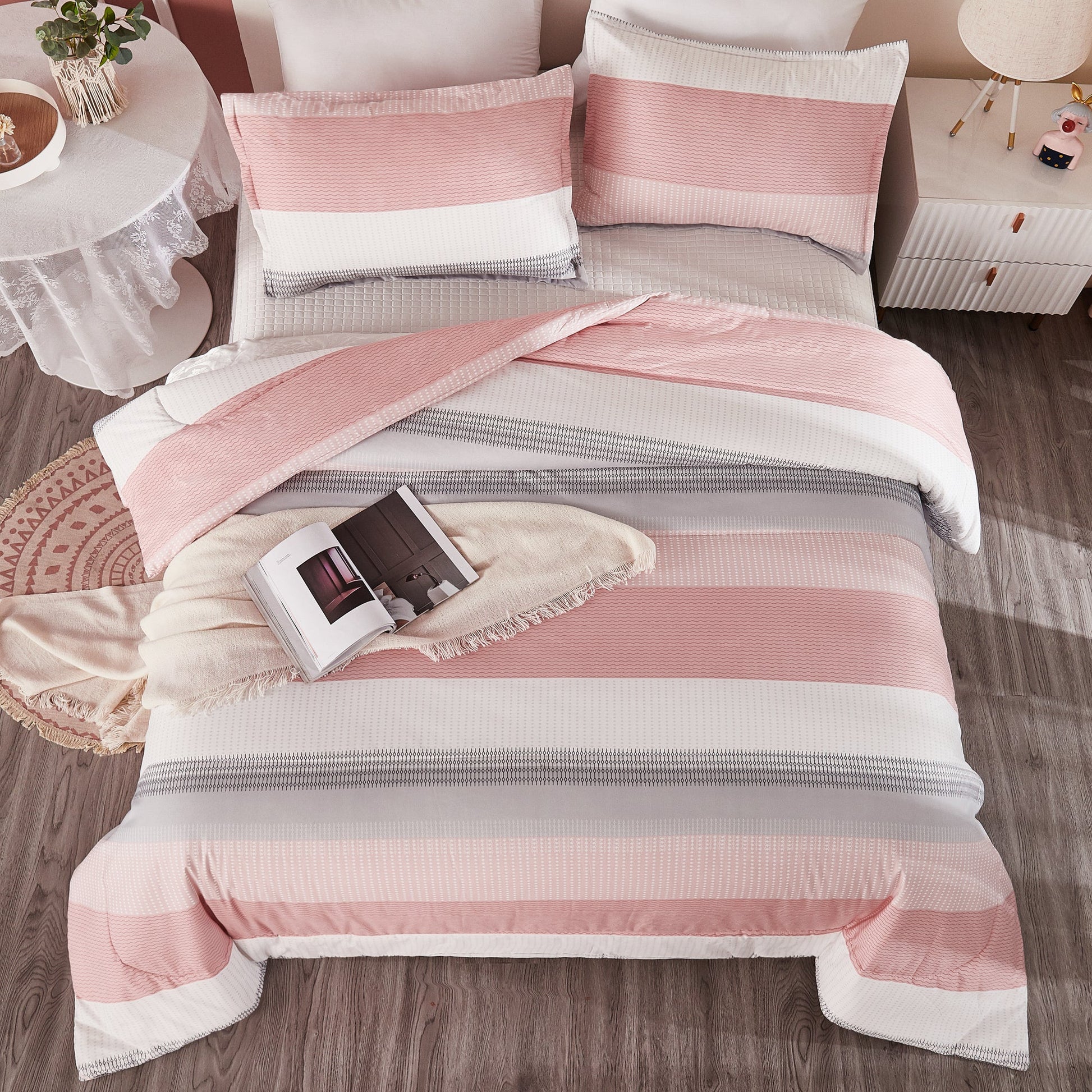 Multicolor Stripe Lightweight Down Alternative 3 Pieces Comforter Set - LITANIKA