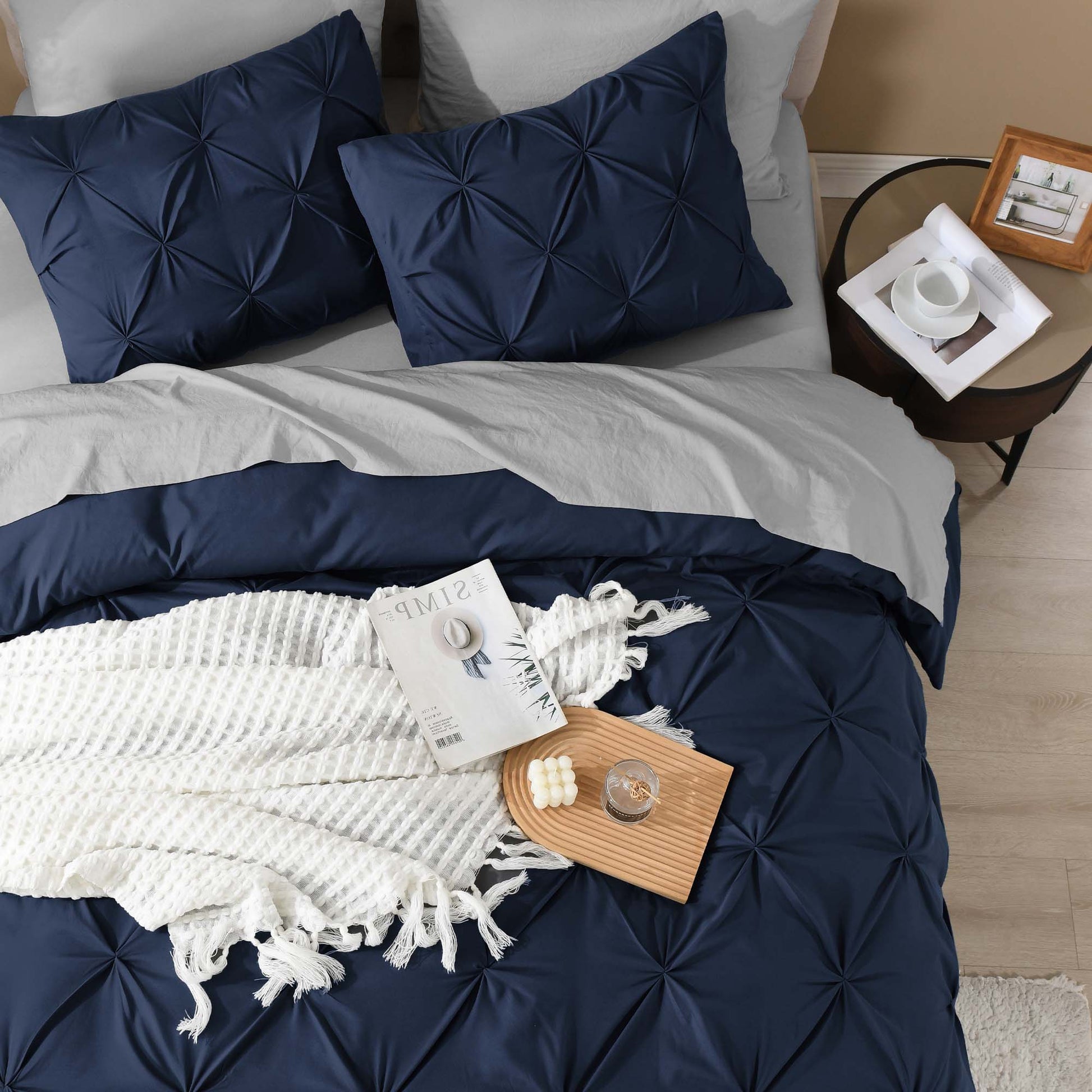 Pinch Pleat Pintuck Soft Microfiber 3 Pieces Duvet Cover Set - LITANIKA