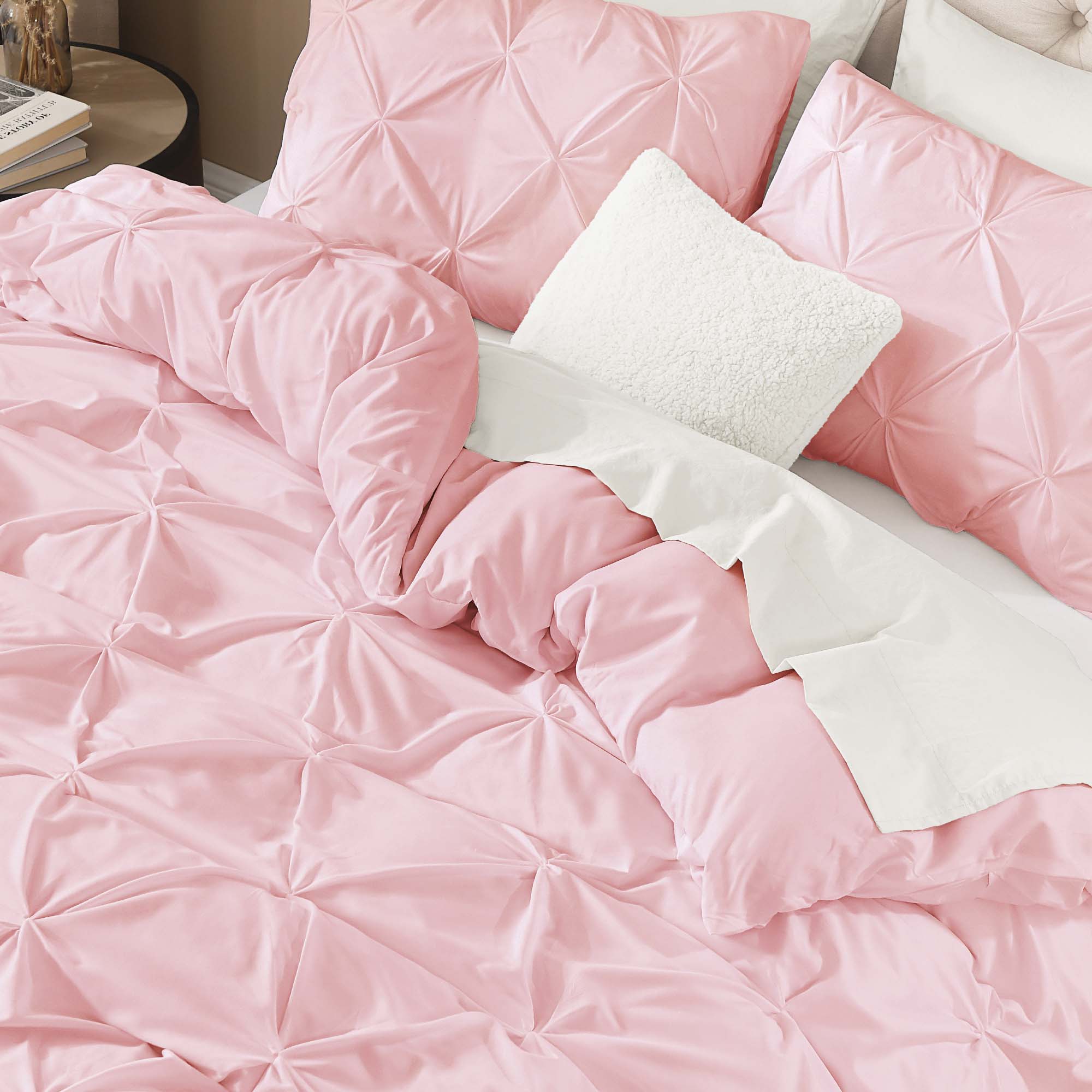 Pinch Pleat Pintuck Soft Microfiber 3 Pieces Duvet Cover Set - LITANIKA