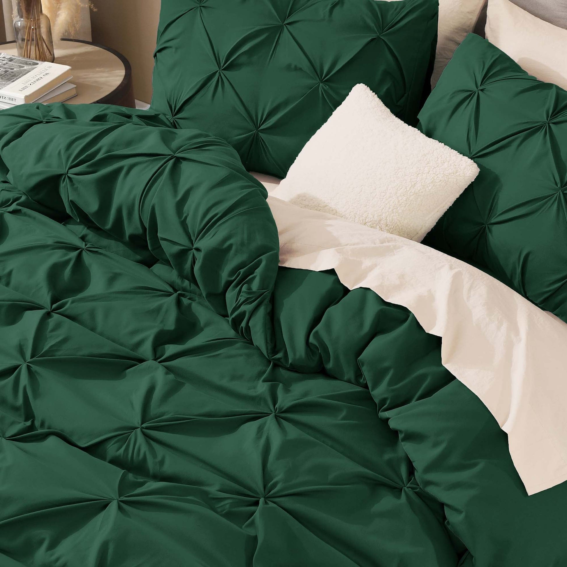 Pinch Pleat Pintuck Soft Microfiber 3 Pieces Duvet Cover Set - LITANIKA