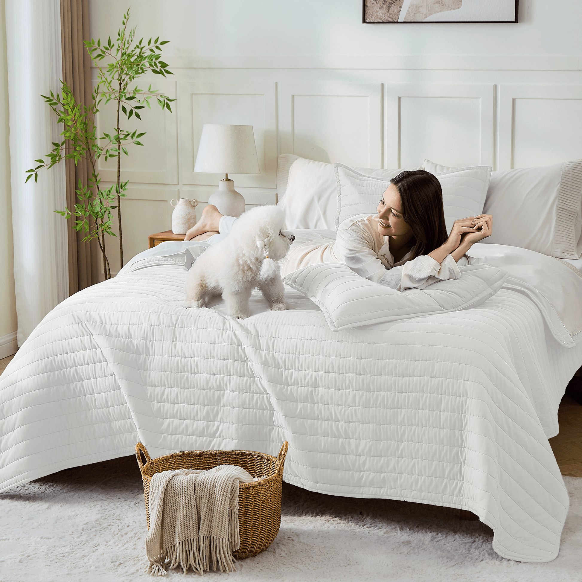 LITANIKA quilted bedspread and coverlet set with a soft, textured quilted design, perfect for adding comfort and style to a bedroom.