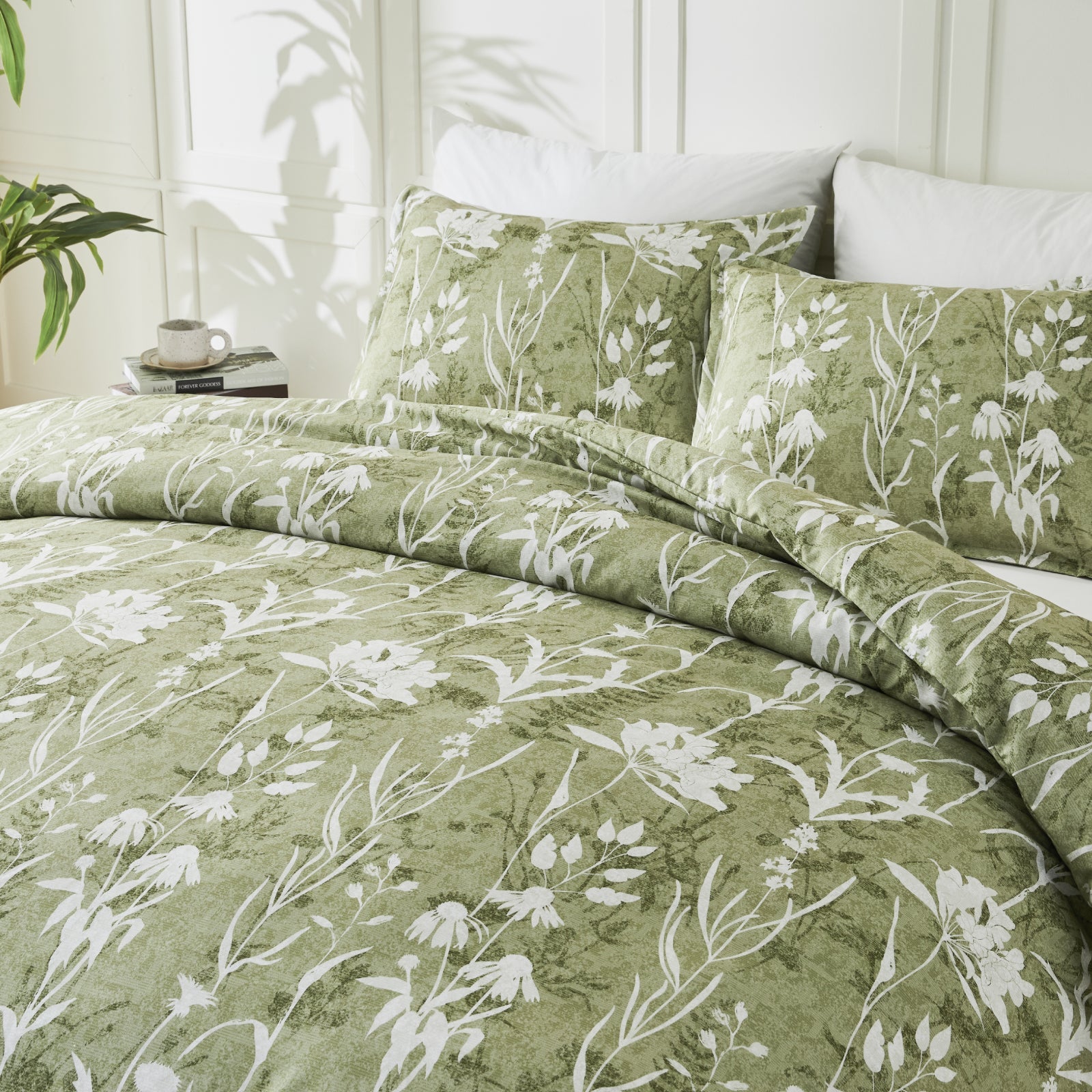 Reversible botanical flowers duvet cover set by Litanika, featuring vibrant floral patterns on soft bedding fabric.