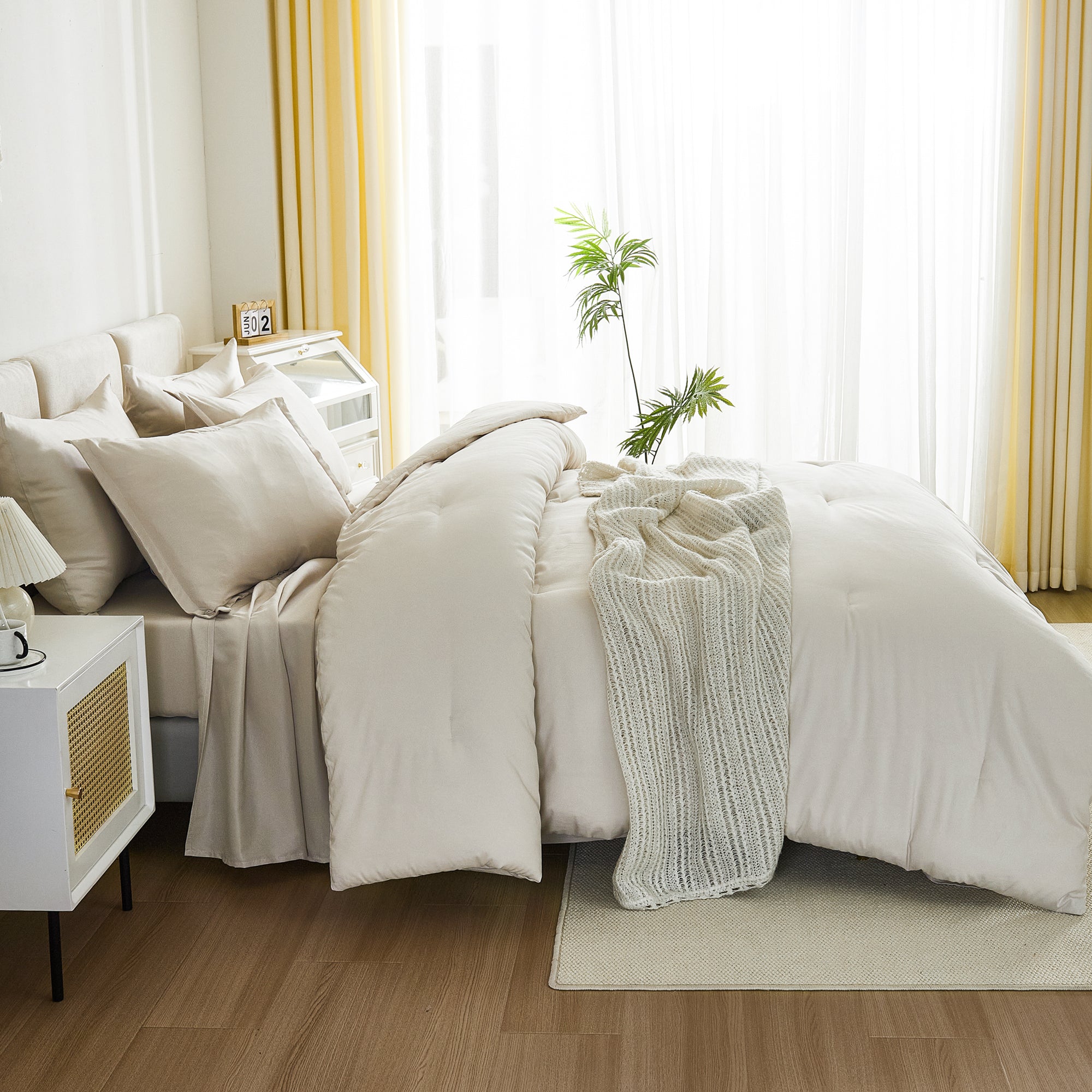 Solid Down Alternative 7 Pieces Bedding Comforters Sets - LITANIKA