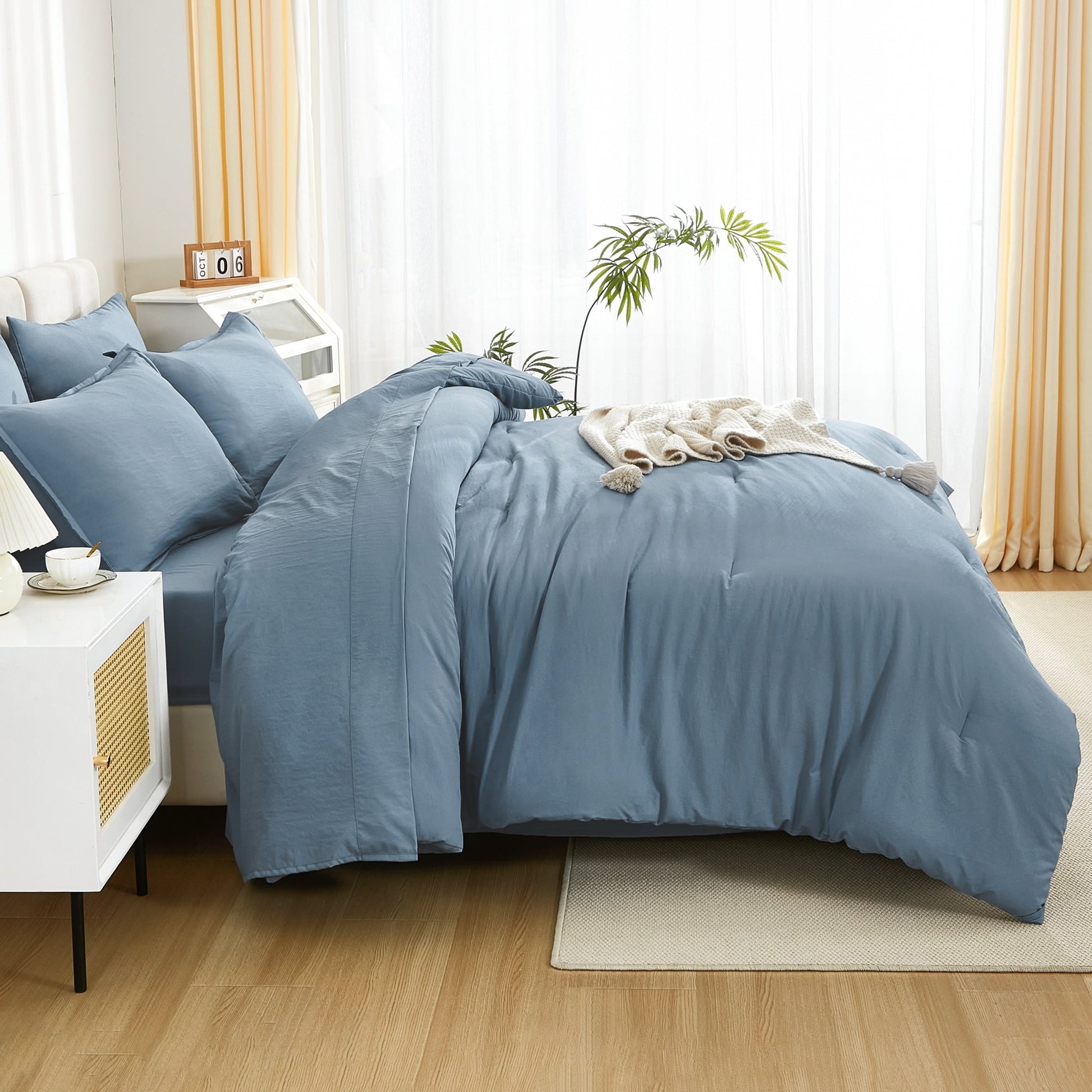 Solid Down Alternative 7 Pieces Bedding Comforters Sets - LITANIKA