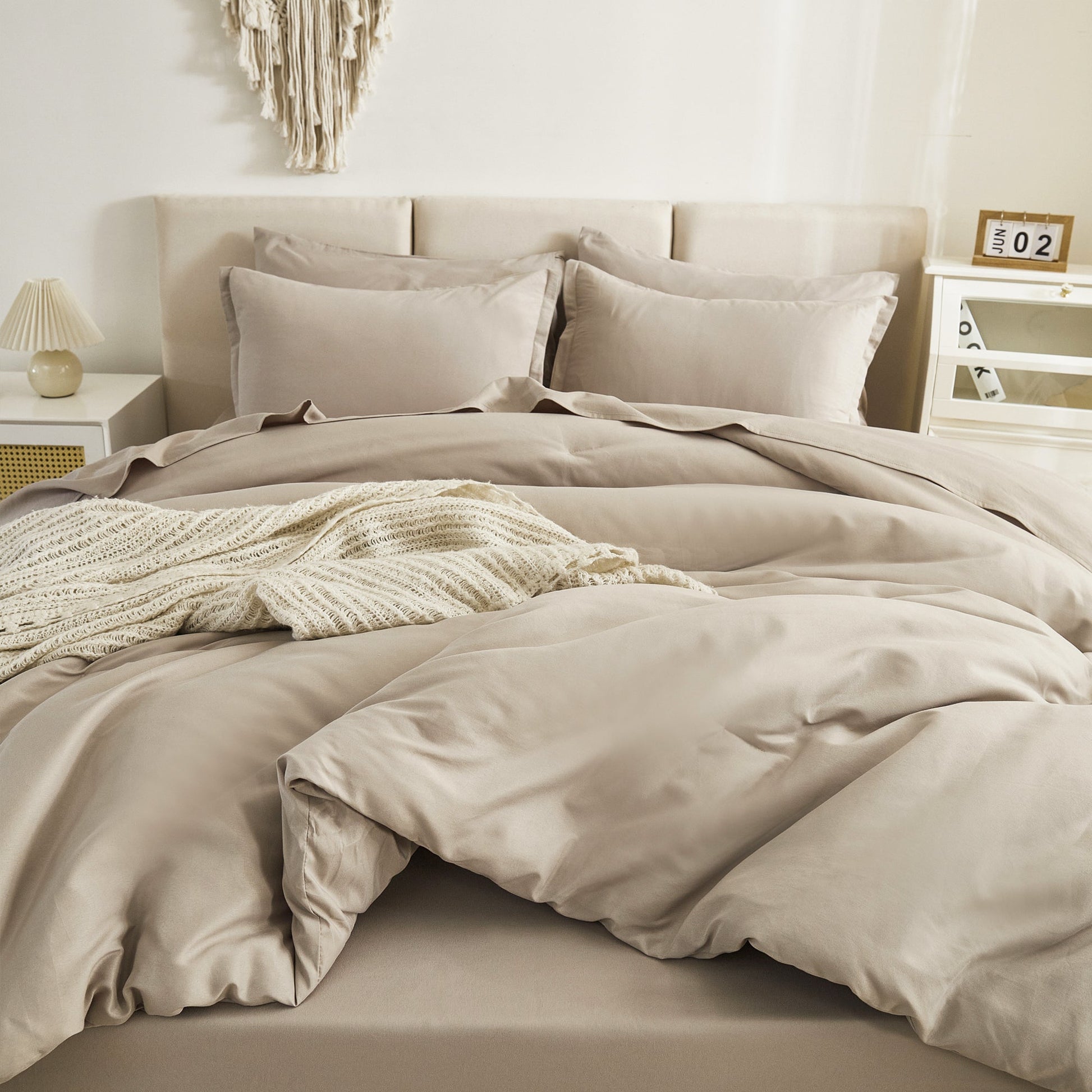 Solid Down Alternative 7 Pieces Bedding Comforters Sets - LITANIKA