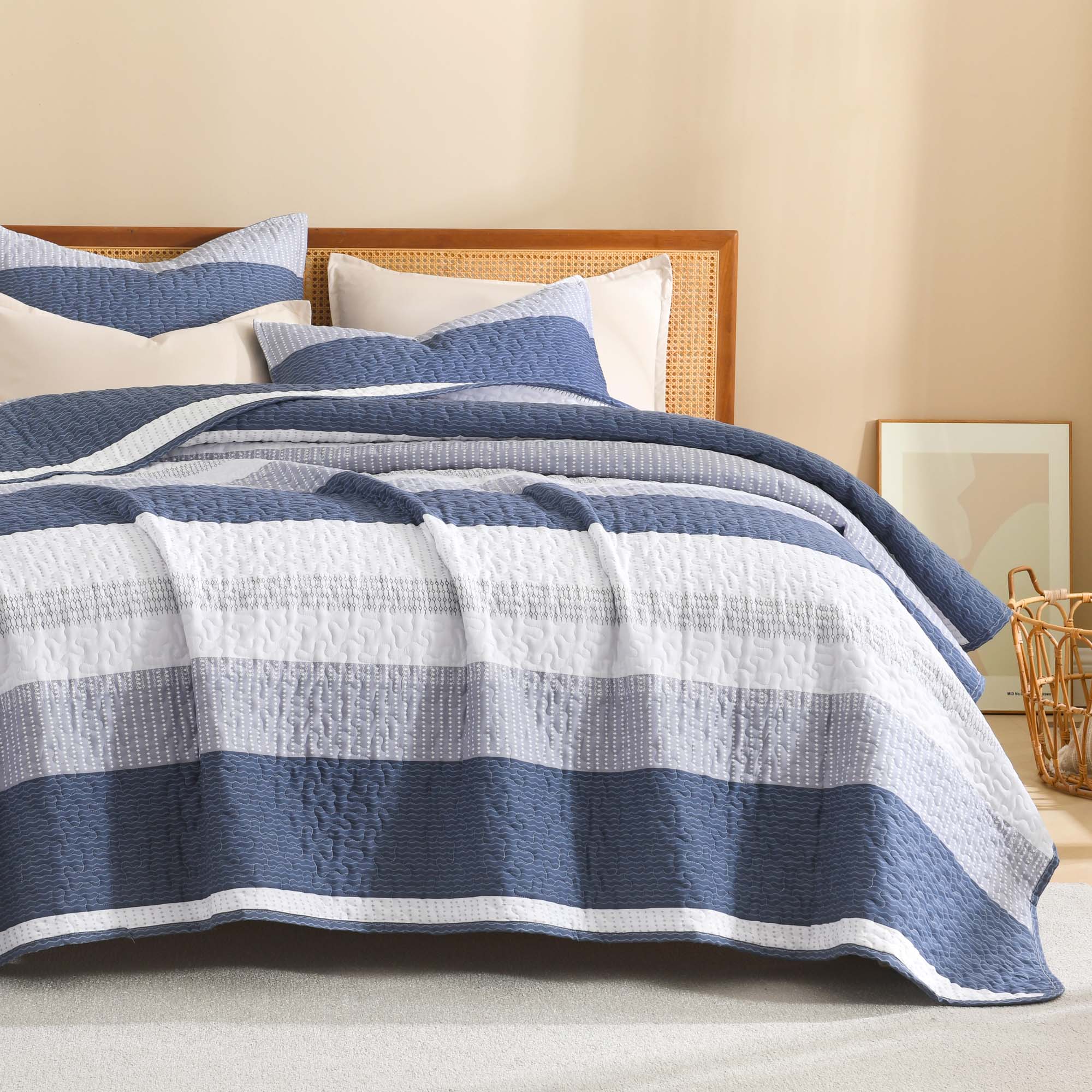 Stripe Patchwork Bedspread Soft Lightweight Microfiber Coverlet 3 Pieces Quilt Set - LITANIKA