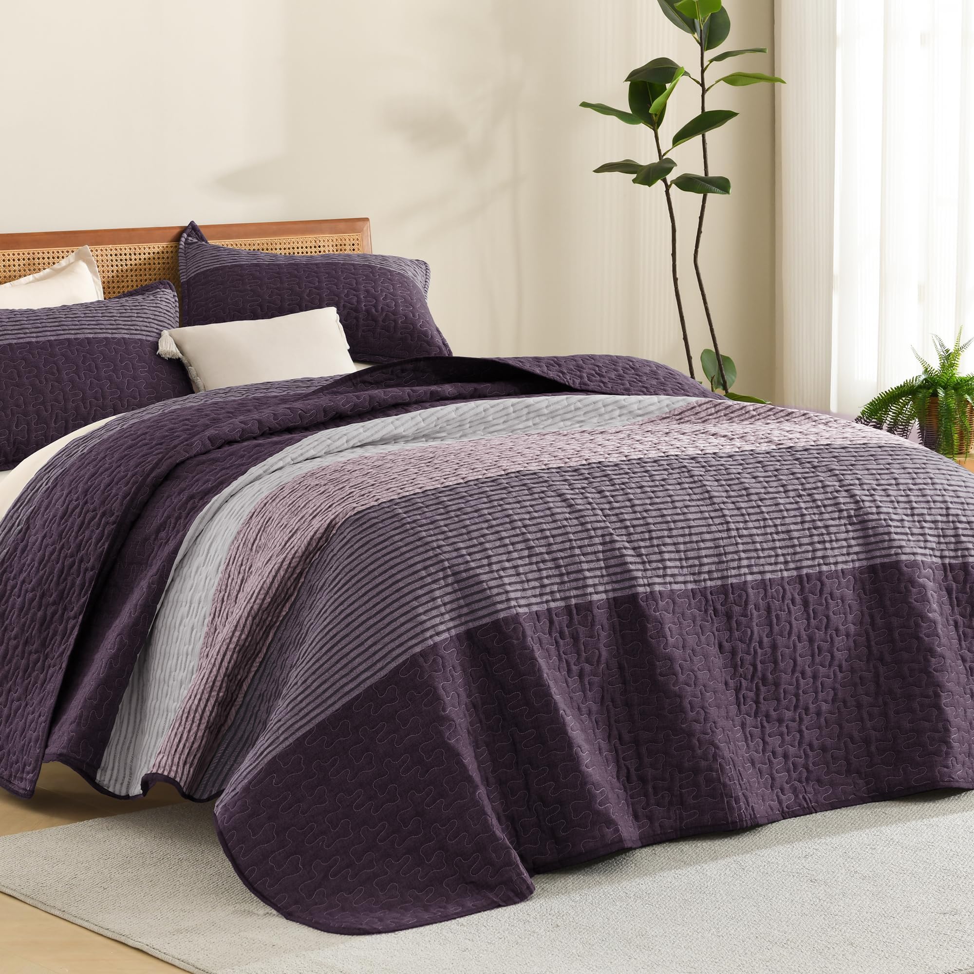 Stripe Patchwork Bedspread Soft Lightweight Microfiber Coverlet 3 Pieces Quilt Set - LITANIKA